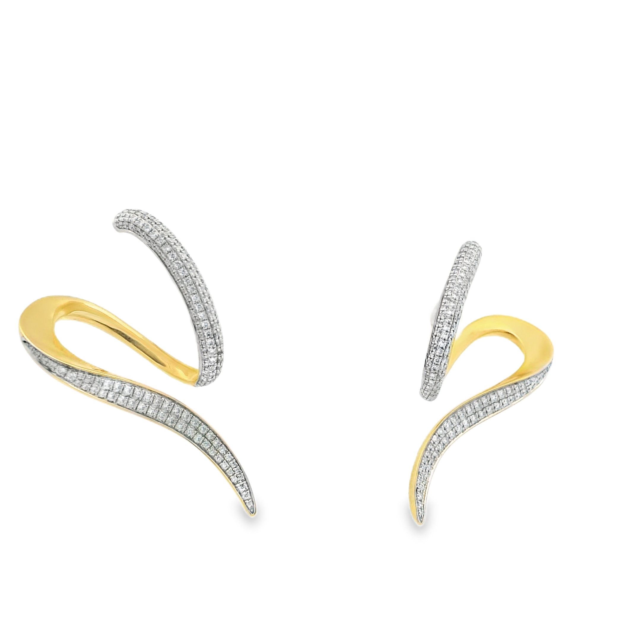 CHUNKY GOLDEN EARRINGS