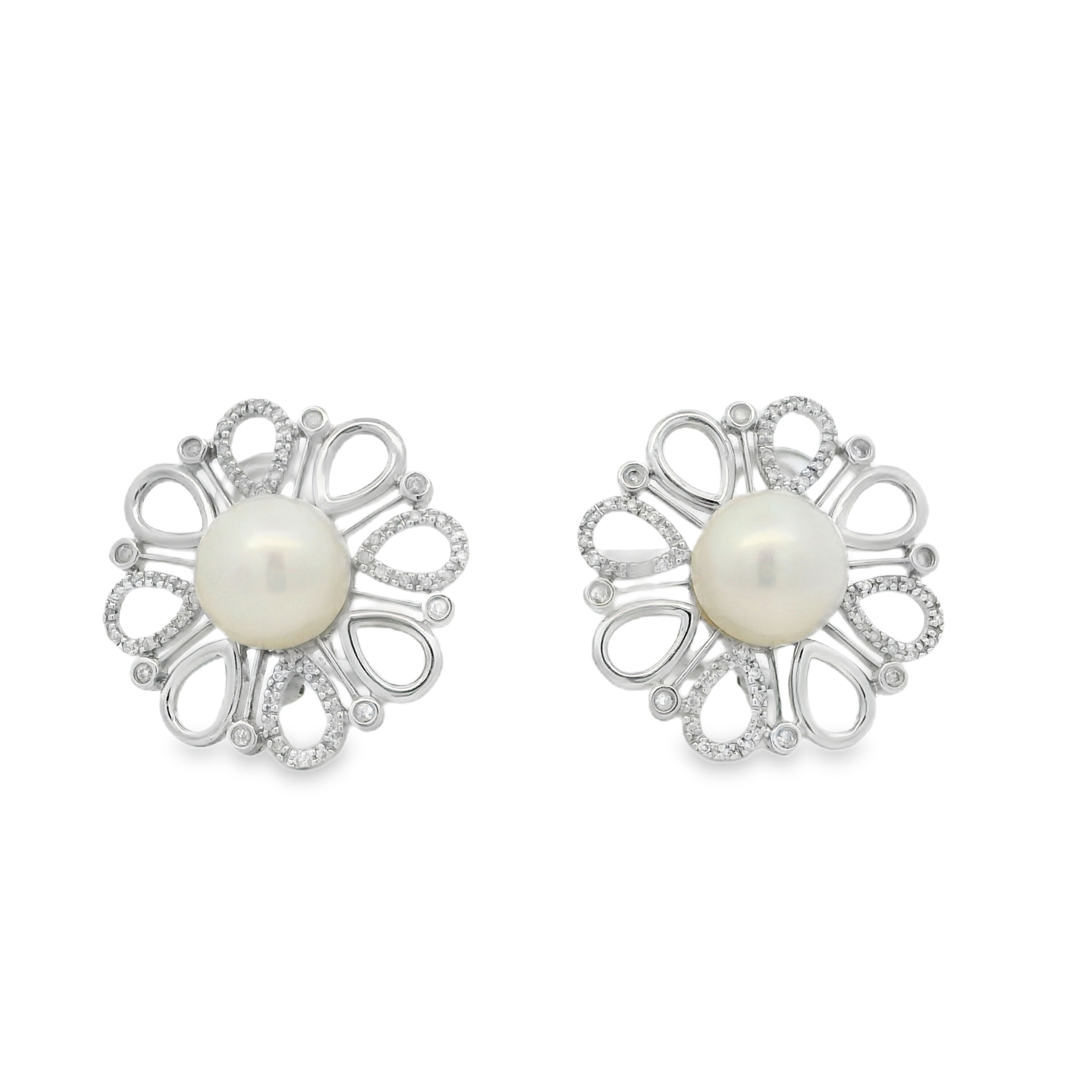 WHITE PEARL FLOWER