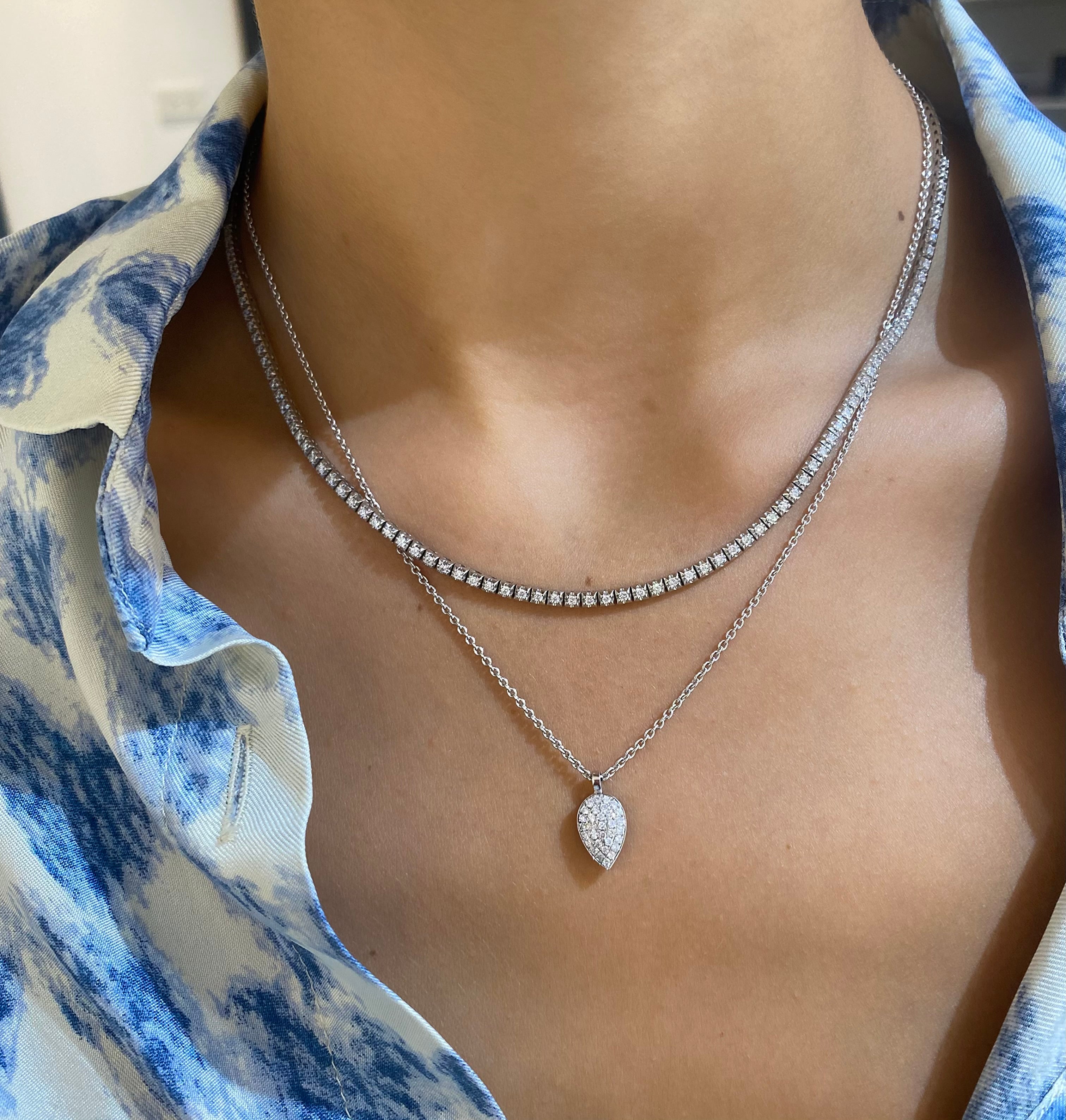 TWO-TONE DIAMOND TEARDROP NECKLACE