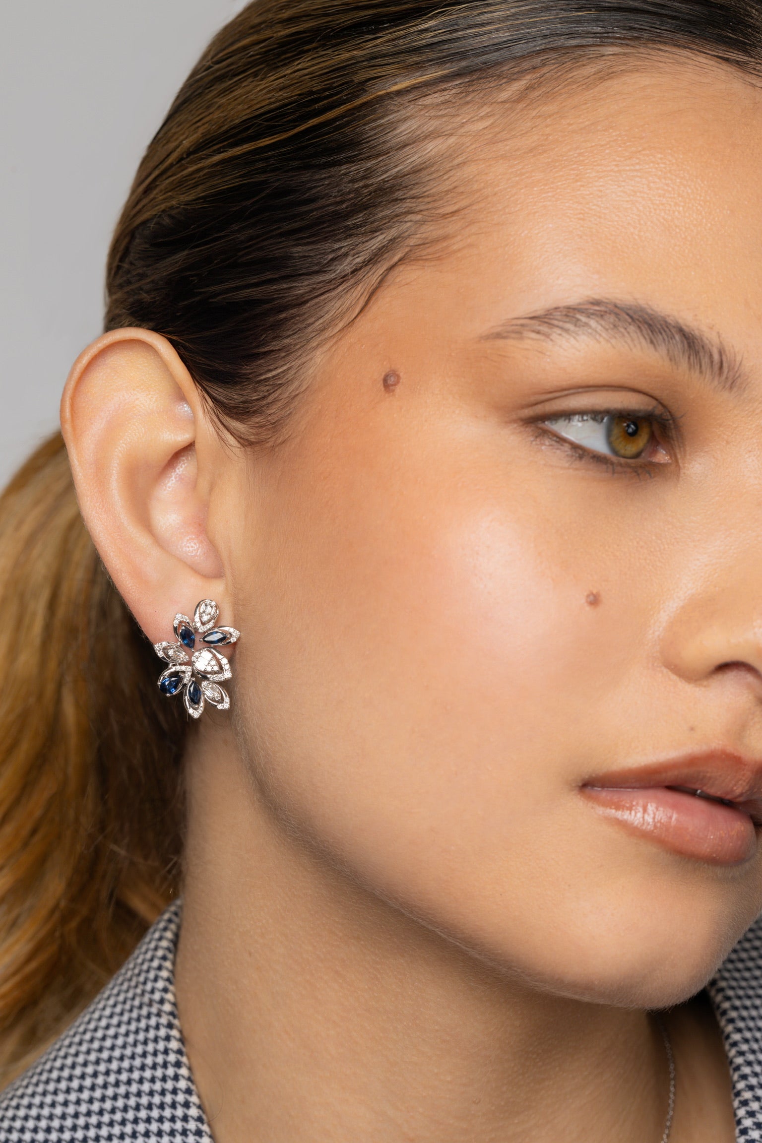 MEDIUM SAPPHIRE AND DIAMOND EARRINGS