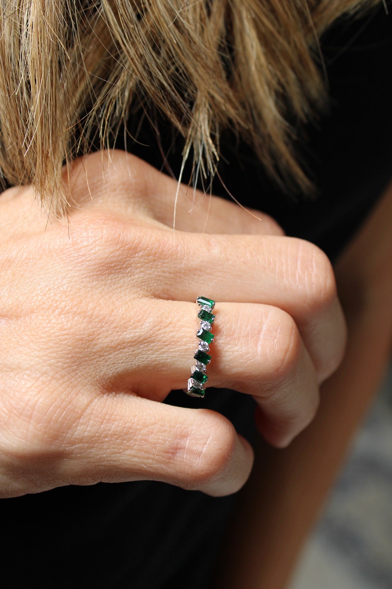 STAGGER RING