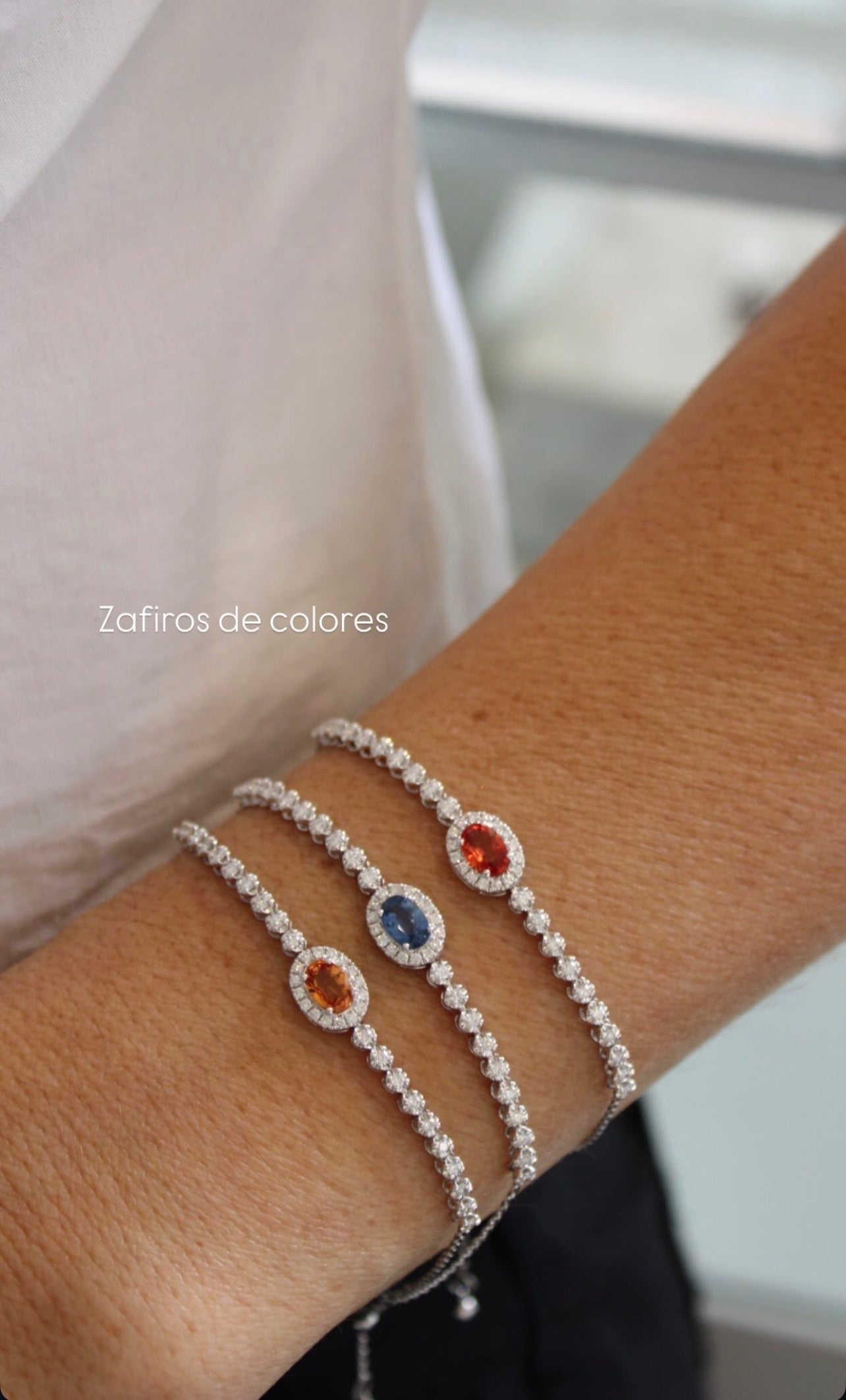 OVAL ORANGE SAPPHIRE ADJUSTABLE BRACELET