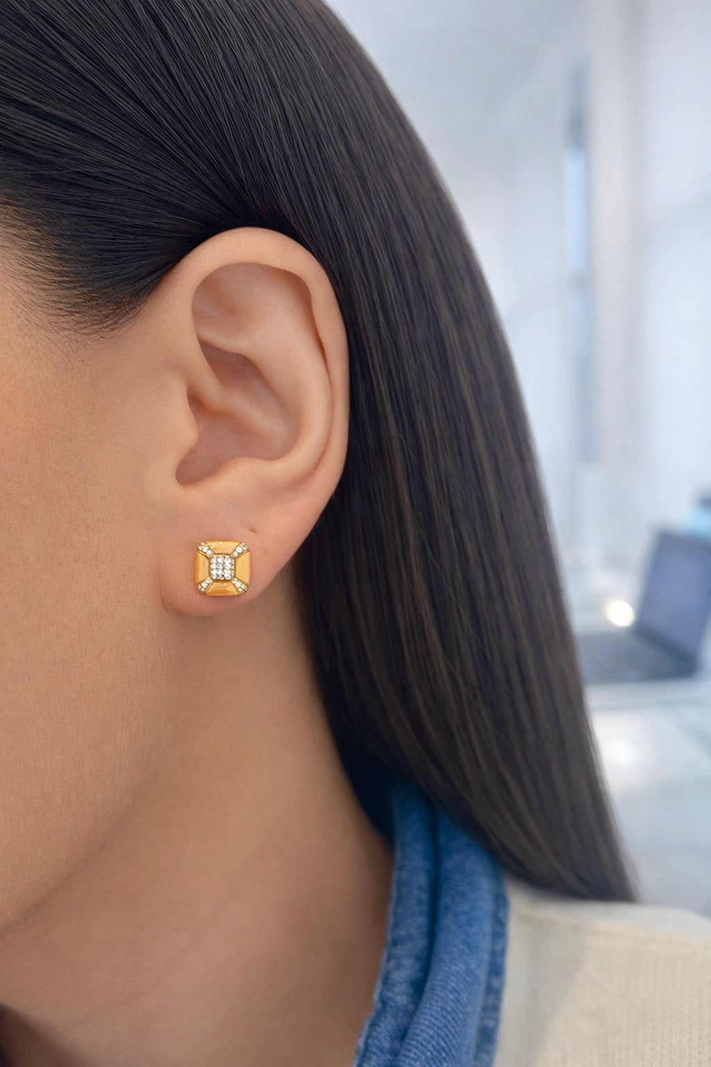 CORAL SQUARE EARRINGS