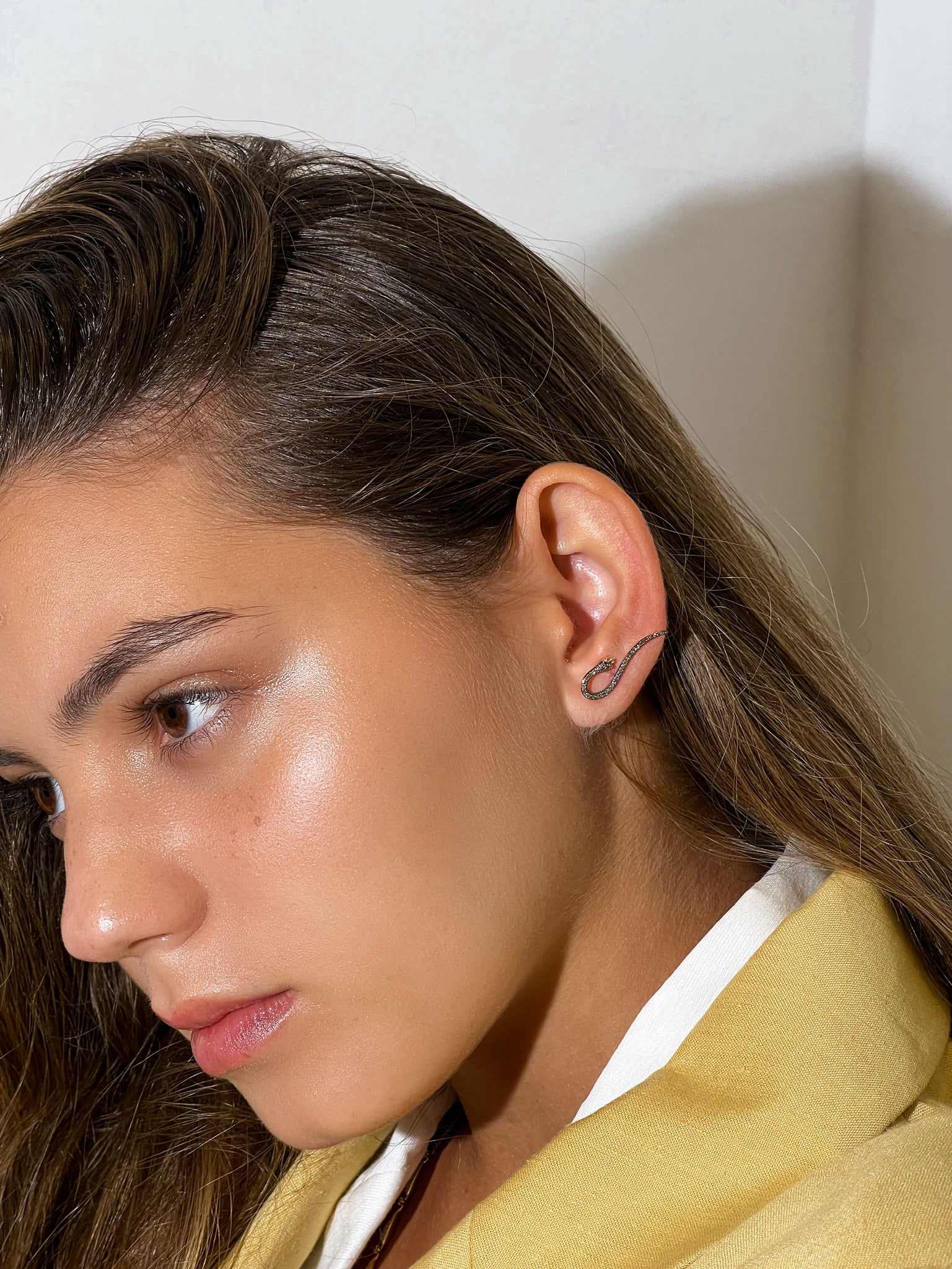 CHAMPAGNE SNAKE EARRINGS