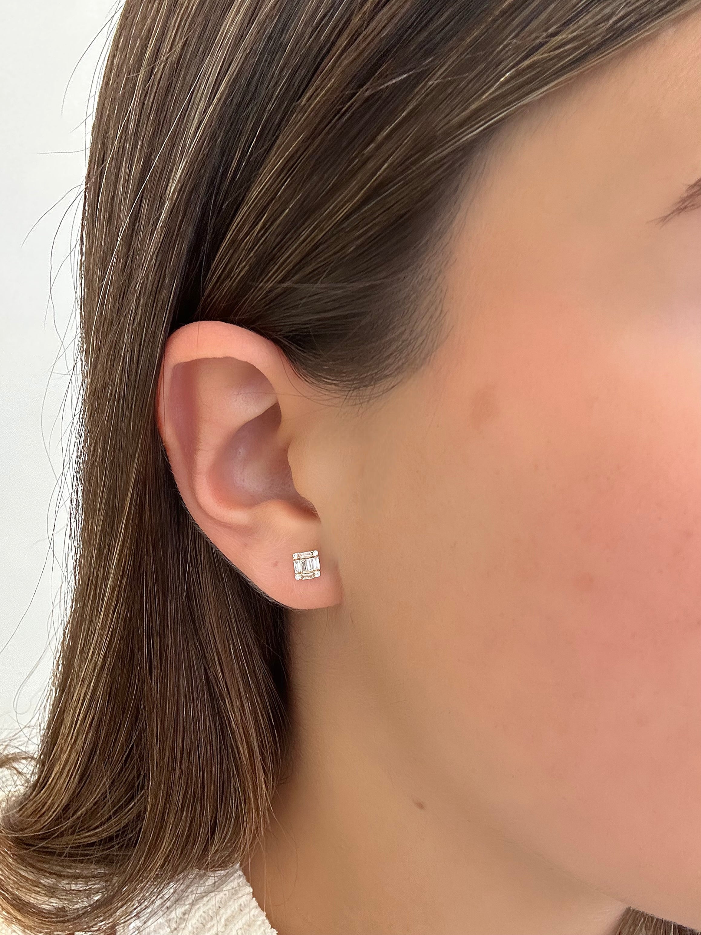 MINI BAGUETTE STUDS