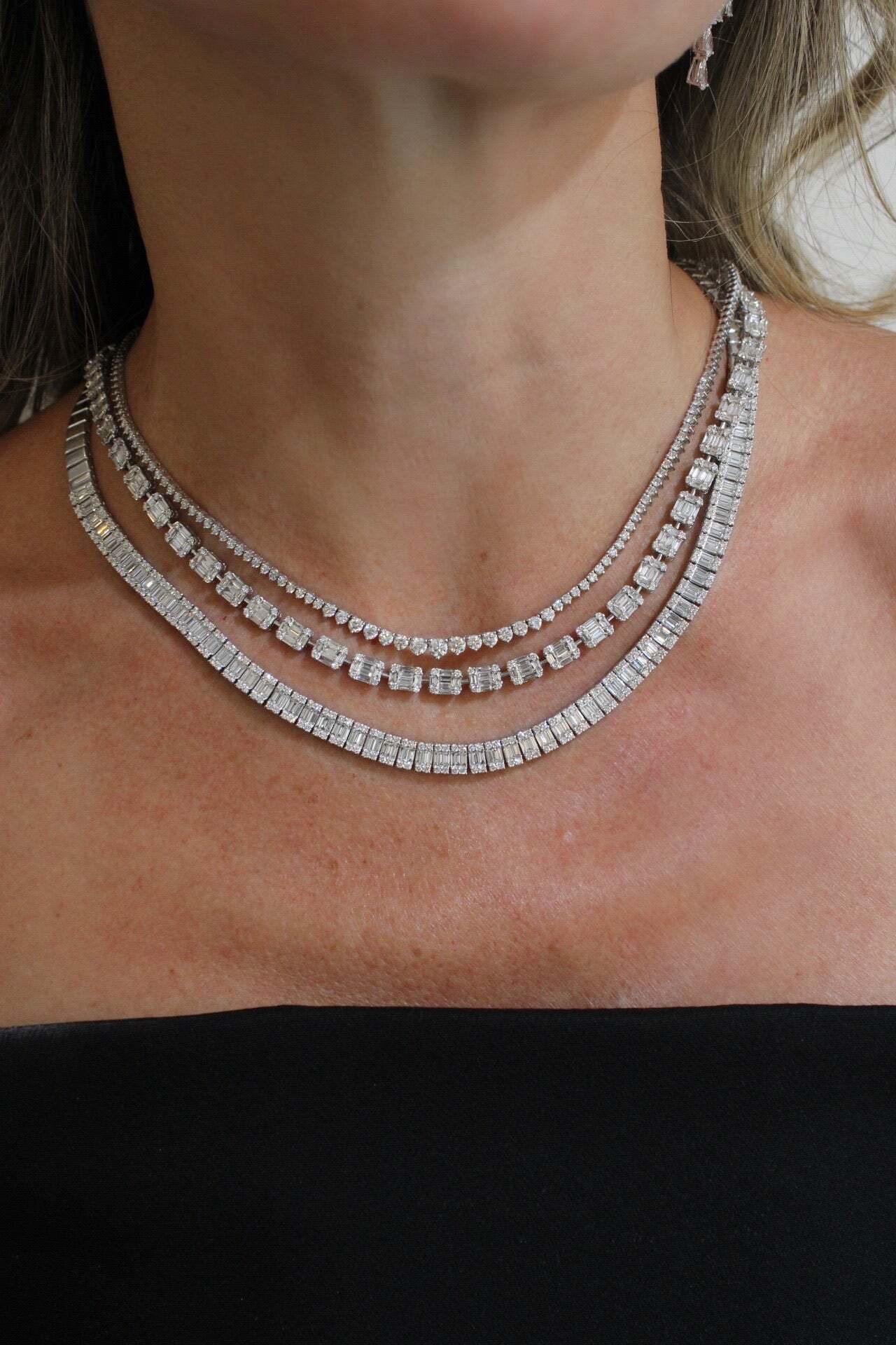 BAGUETTE HALF NECKLACE