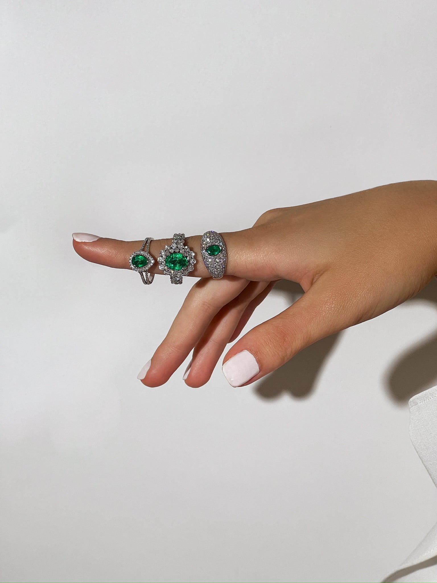 PEAR SHAPED EMERALD COCKTAIL RING