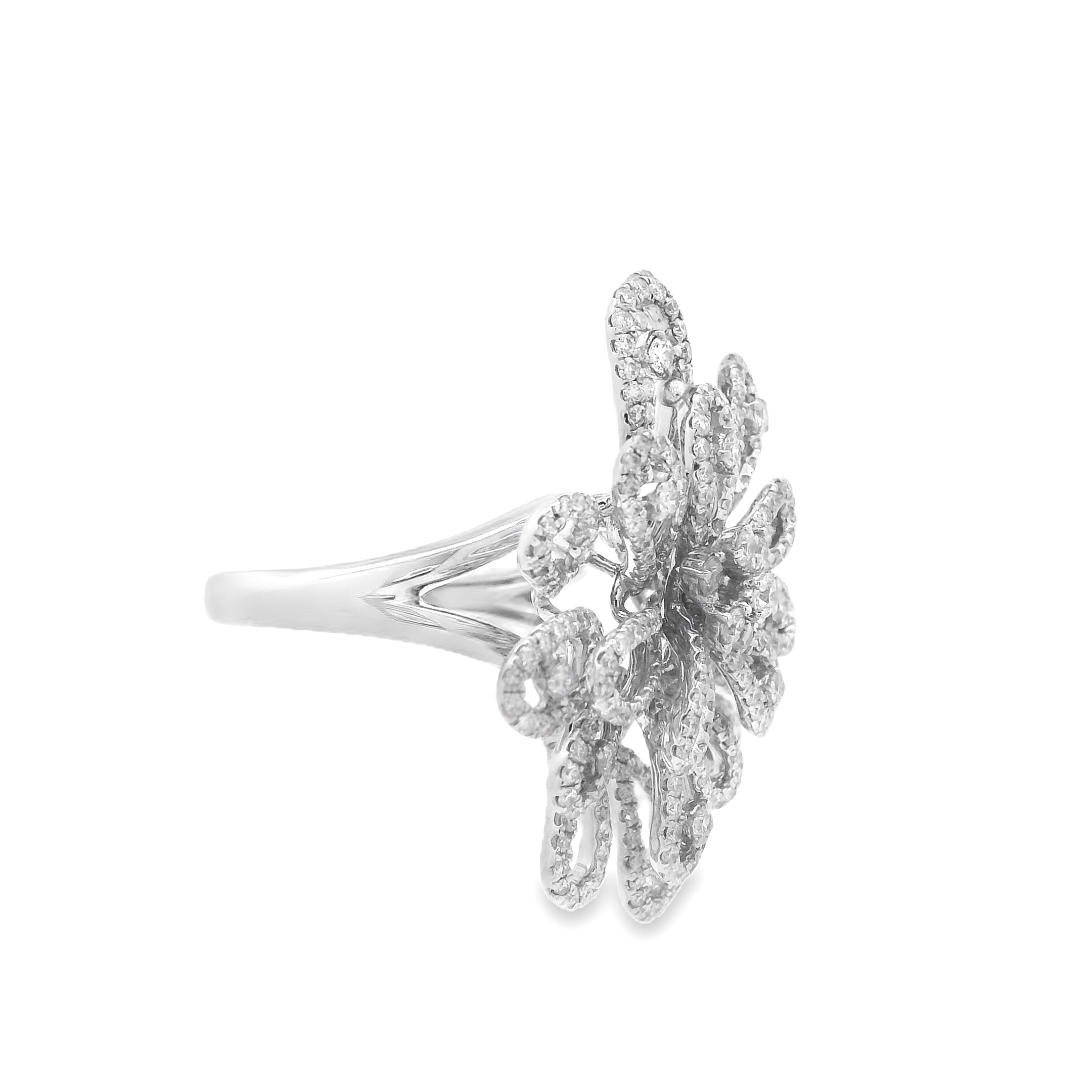 AURUM BLOSSOM DIAMOND RING