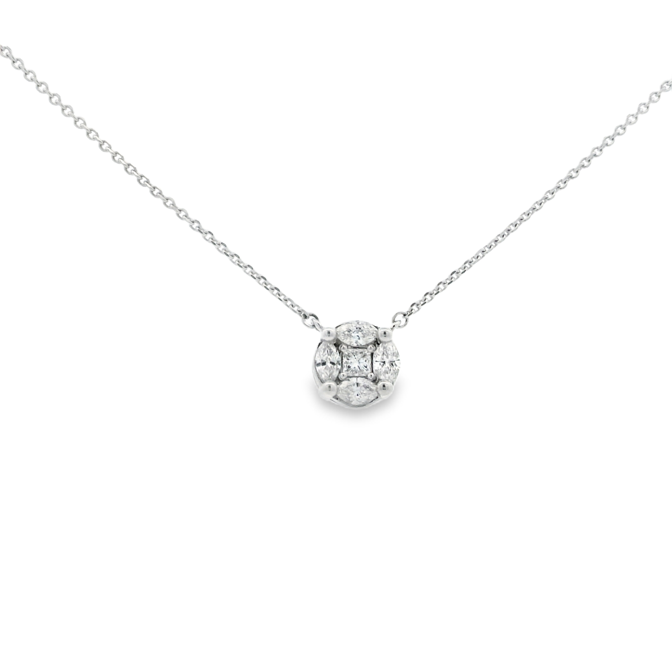 CLASSIC DIAMOND PENDANT