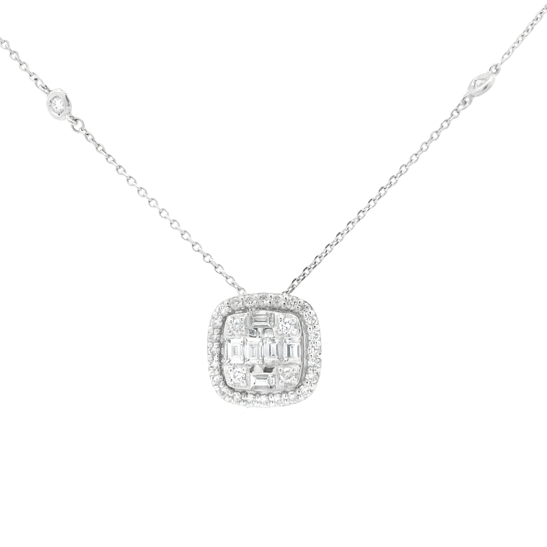 DIAMOND PENDANT NECKLACE