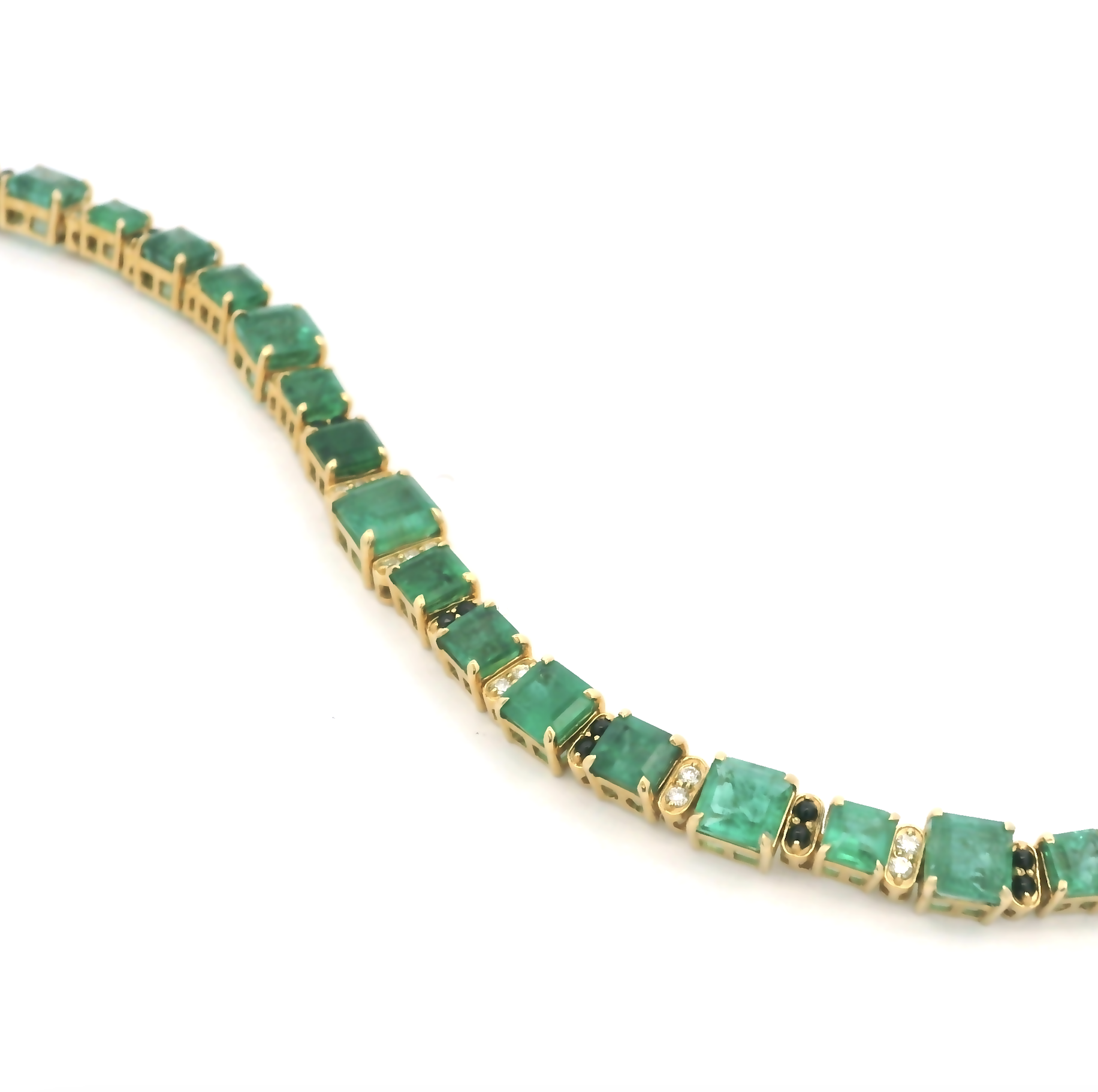 EMERALD AND SPINEL DIAMOND BRACELET