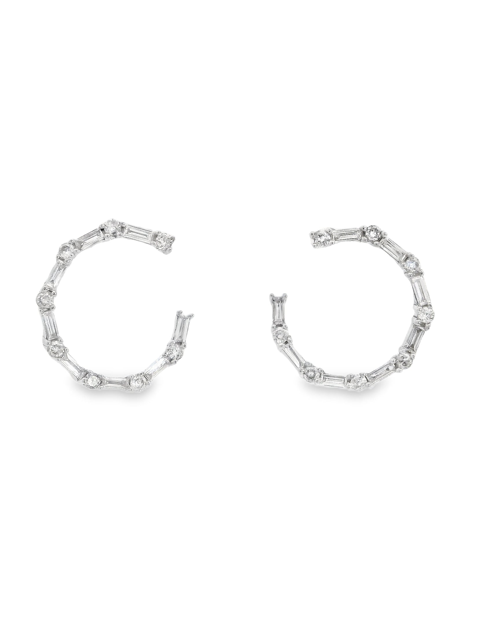 FRONT BACK BAGUETTE DIAMONDS