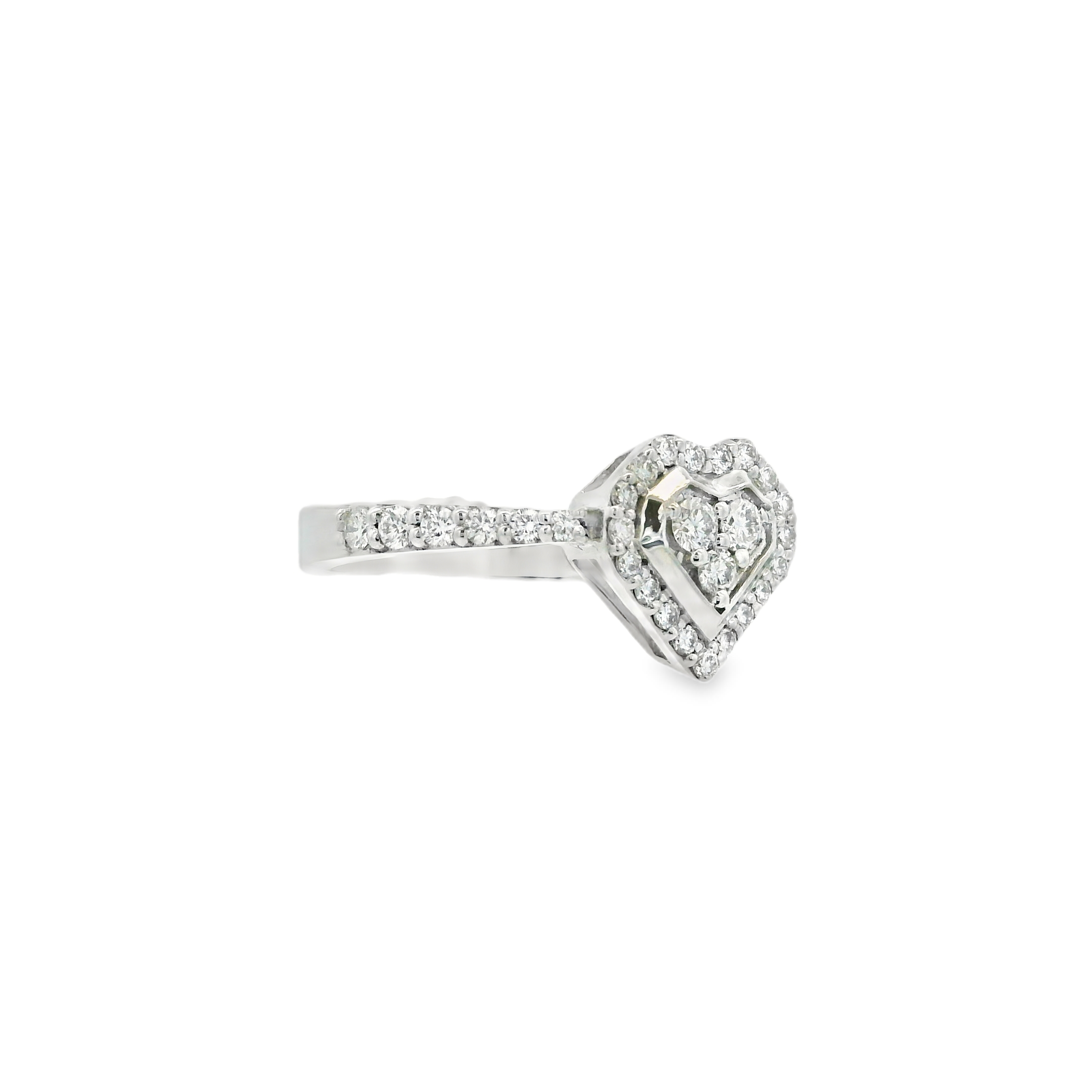 HEART DIAMOND RING