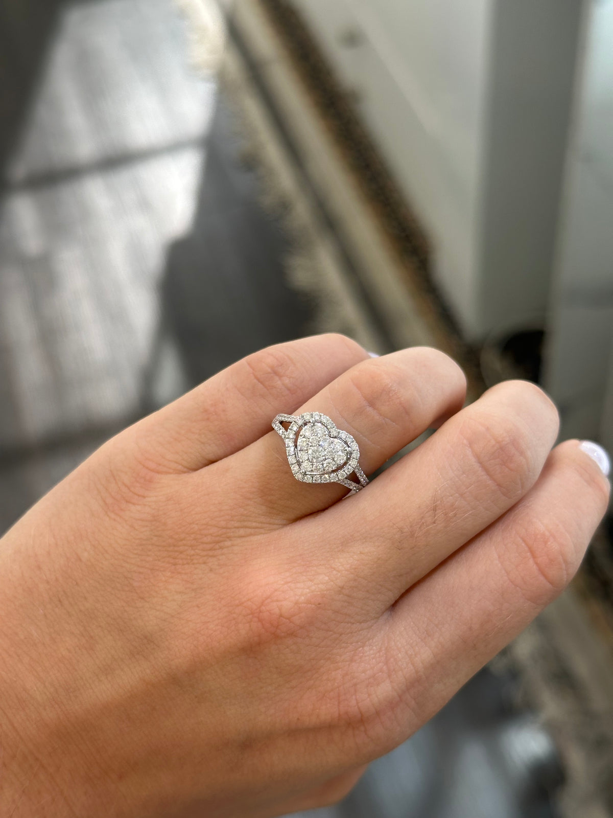 HEARTED DIAMOND RING