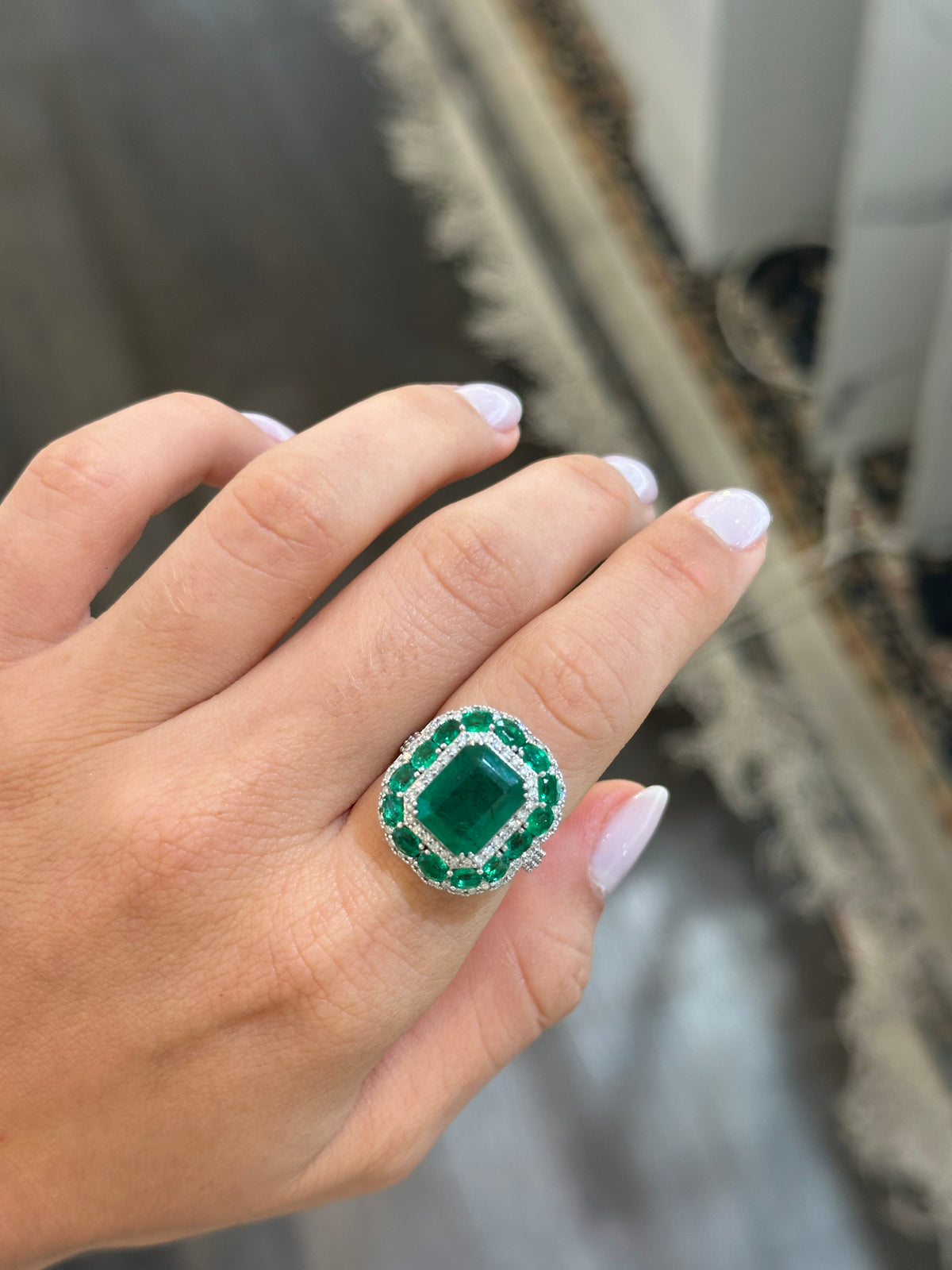 MULTI EMERALD COCKTAIL RING