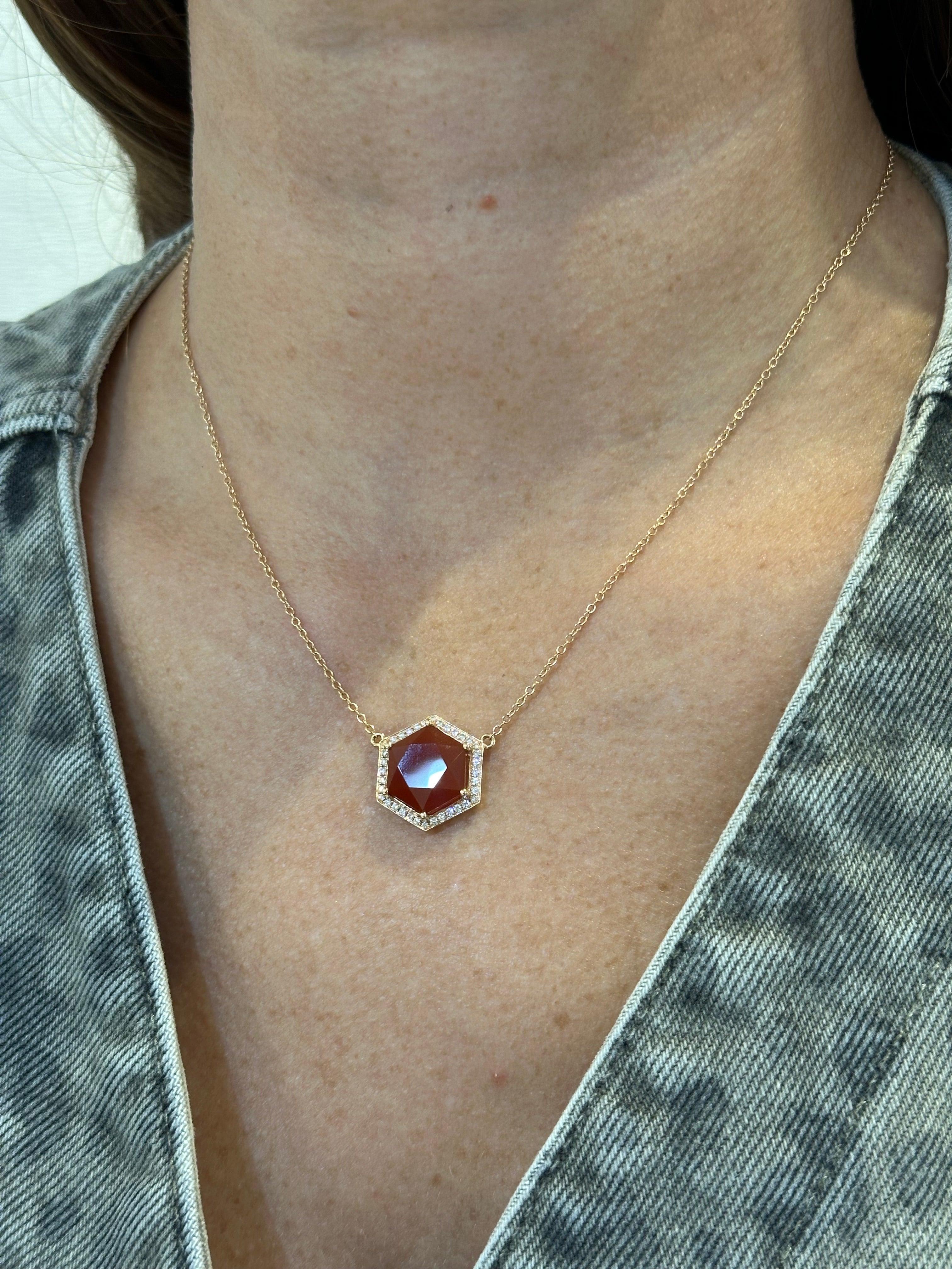 CHERRY QUARTZ PENDANT