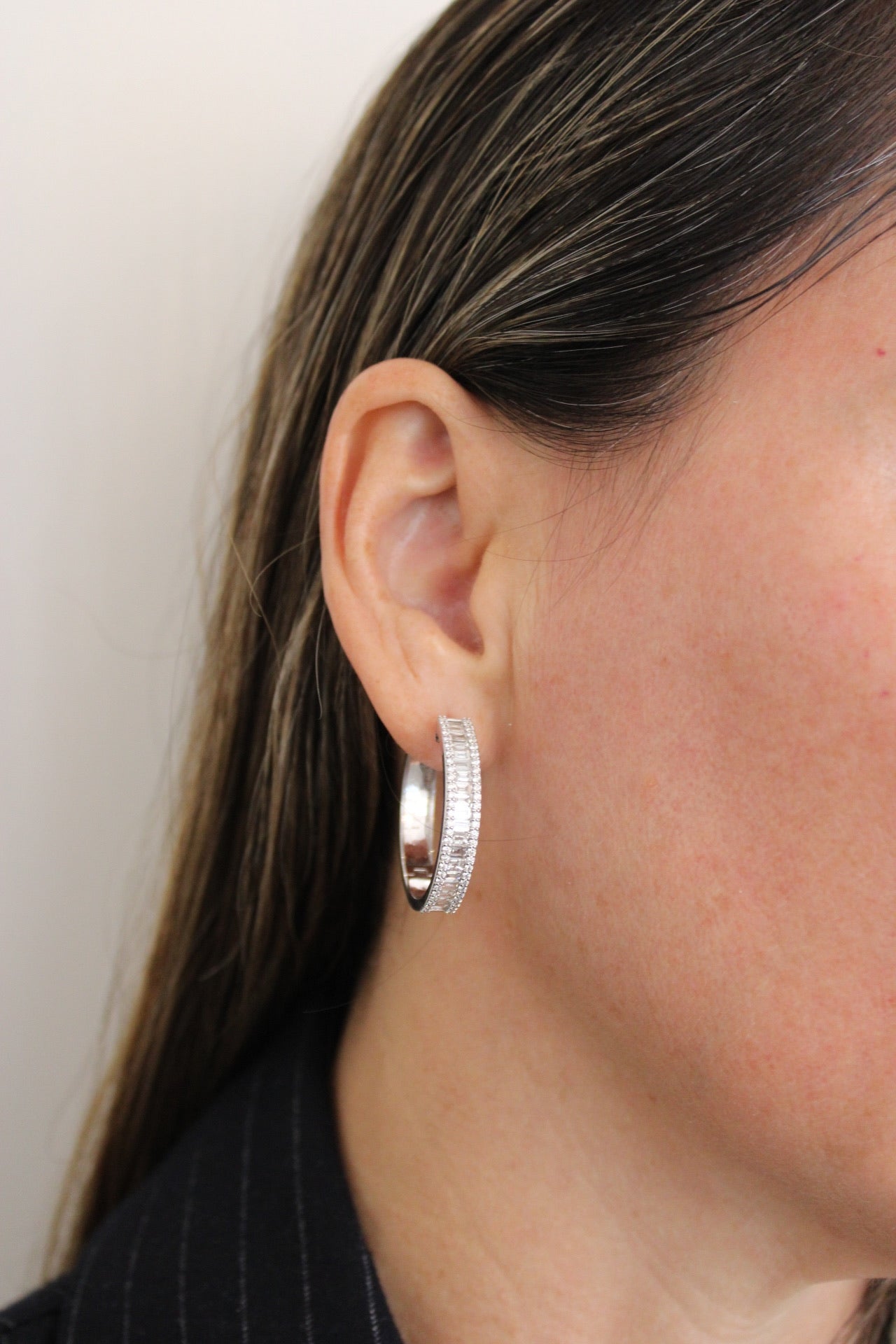 LUMINOS BAGUETTE ORBIT HOOPS