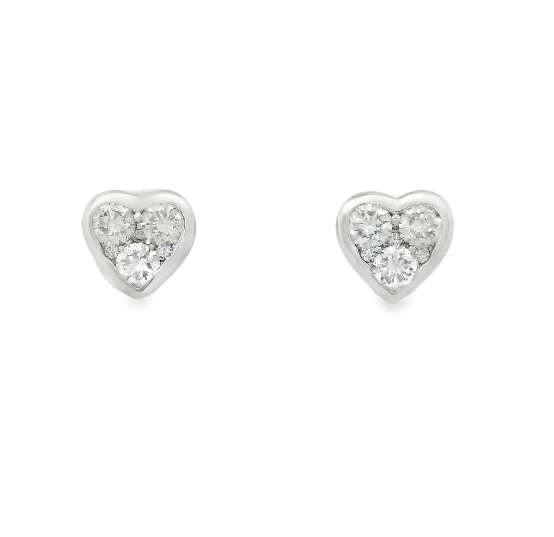 ROUNDED DIAMONDS HEART STUDS