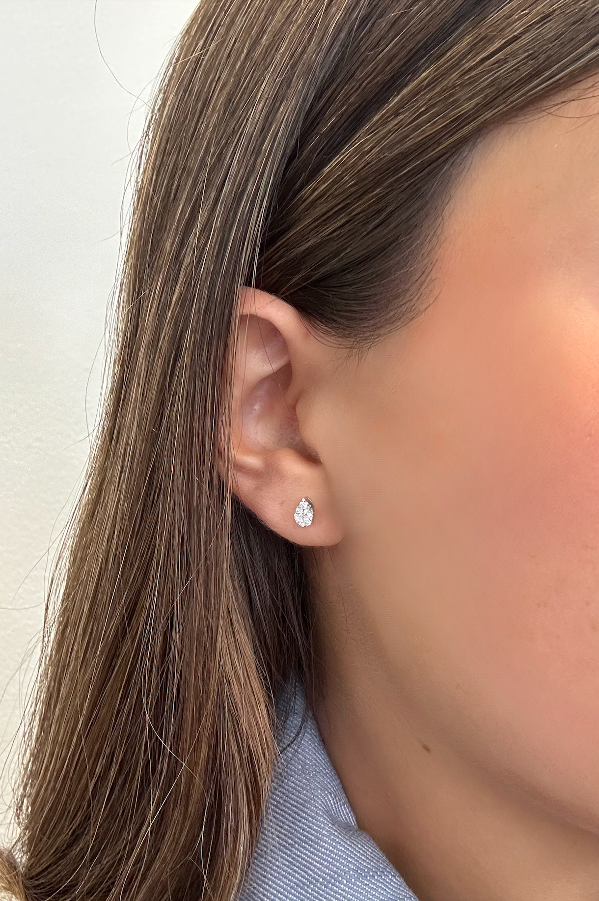 MINI TEAR-DROP DIAMOND STUDS