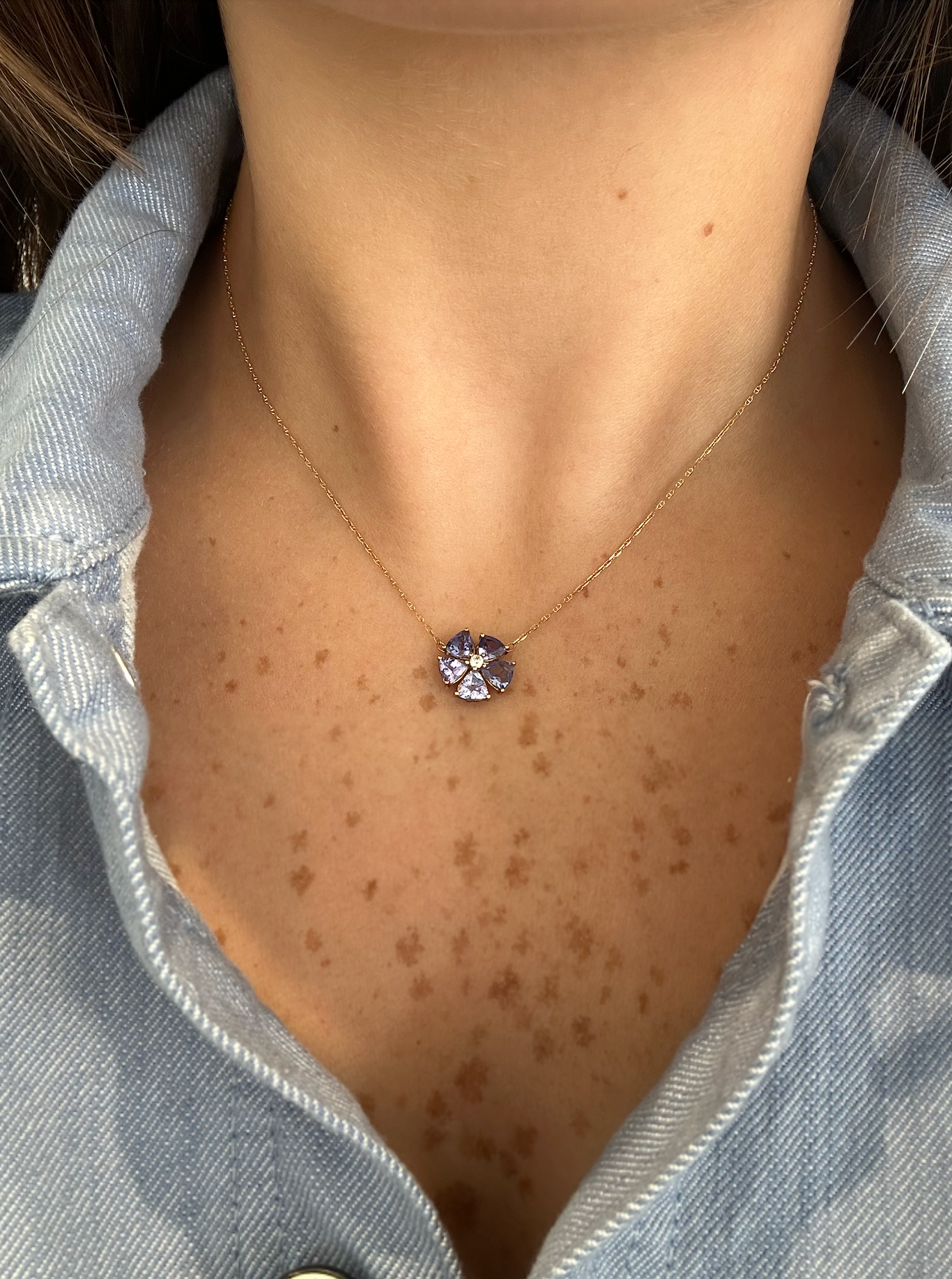 TANZANITE FLOWER PENDANT