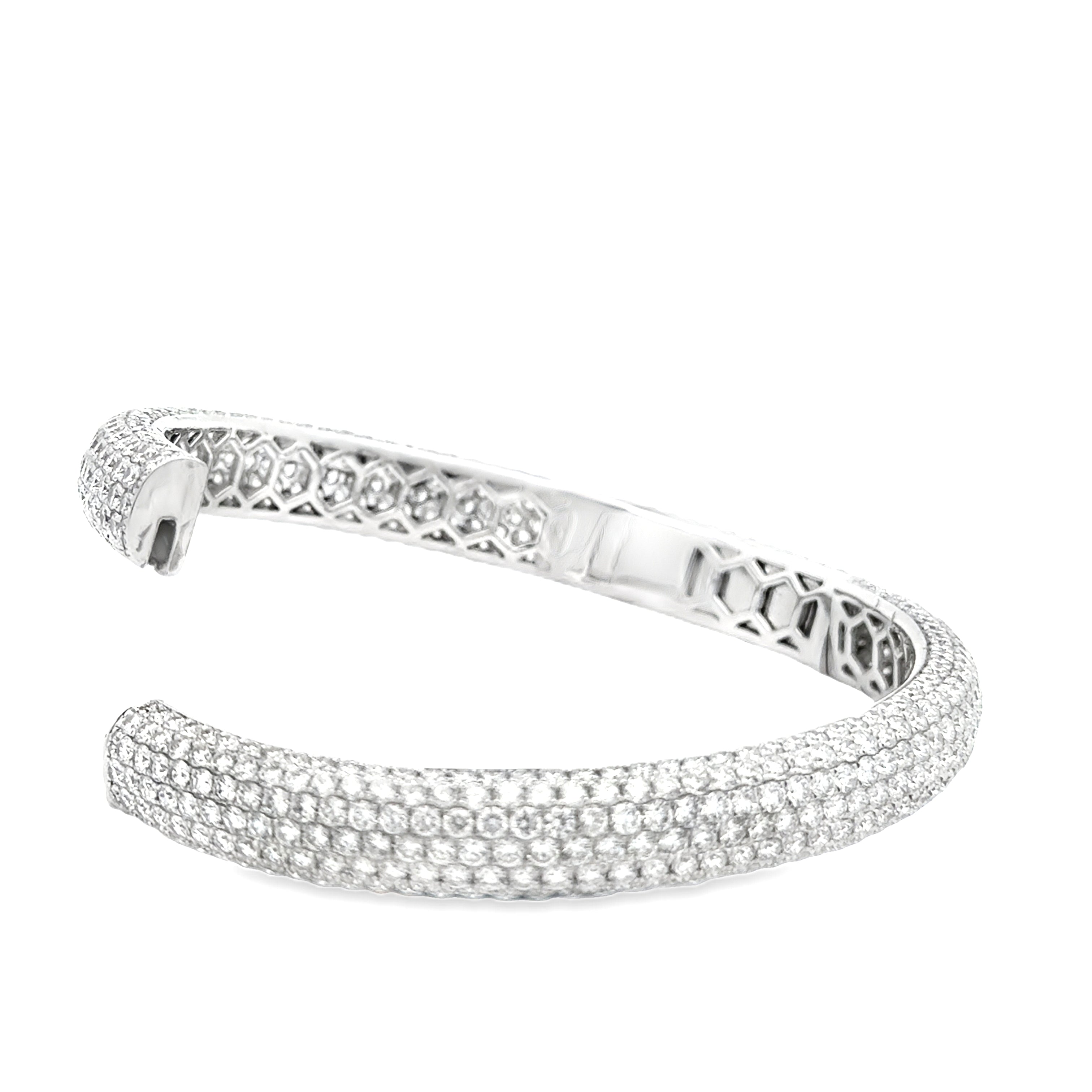 DIAMOND FULL PAVE BANGLE