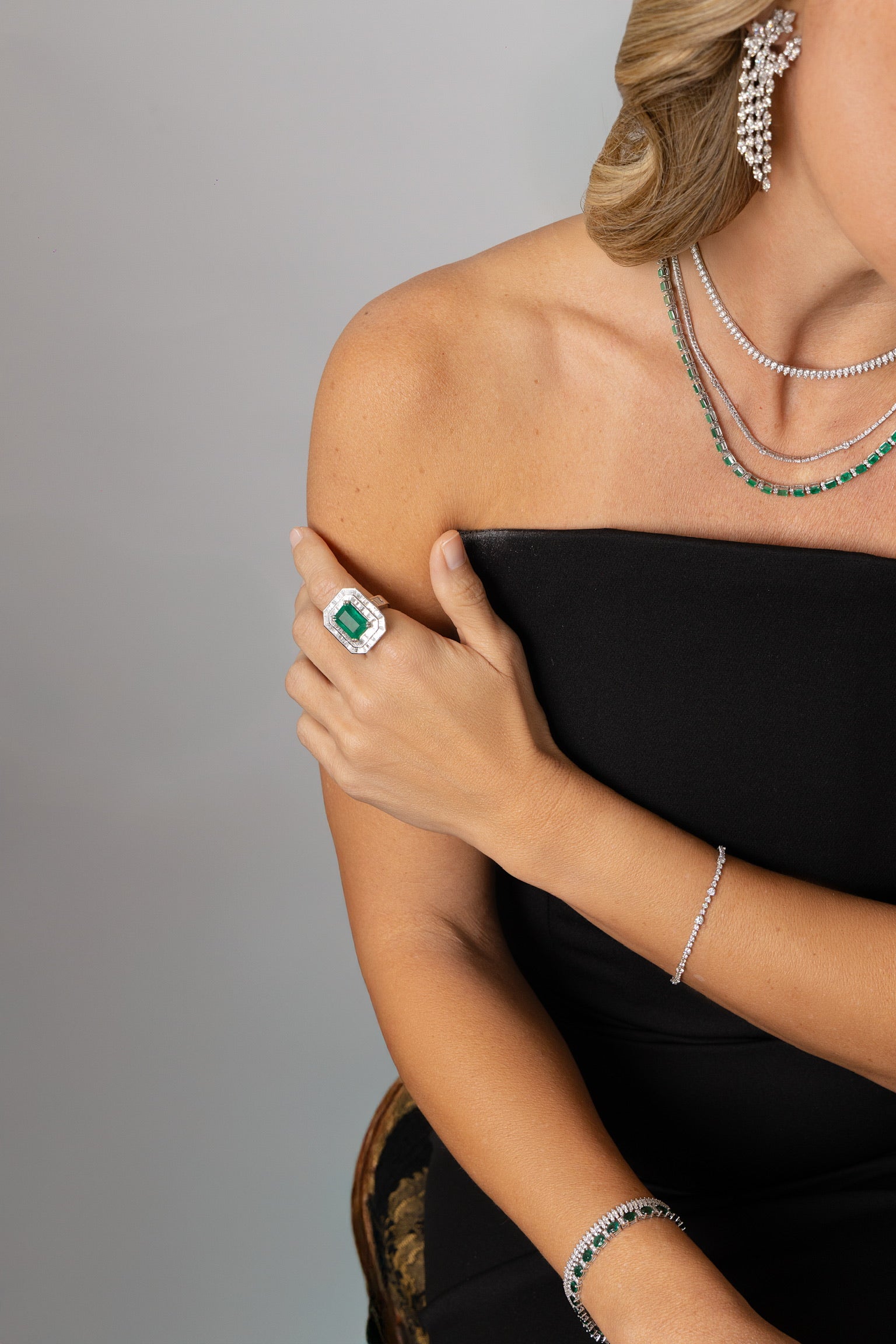 MODERNE EMERALD AND DIAMOND COCKTAIL RING