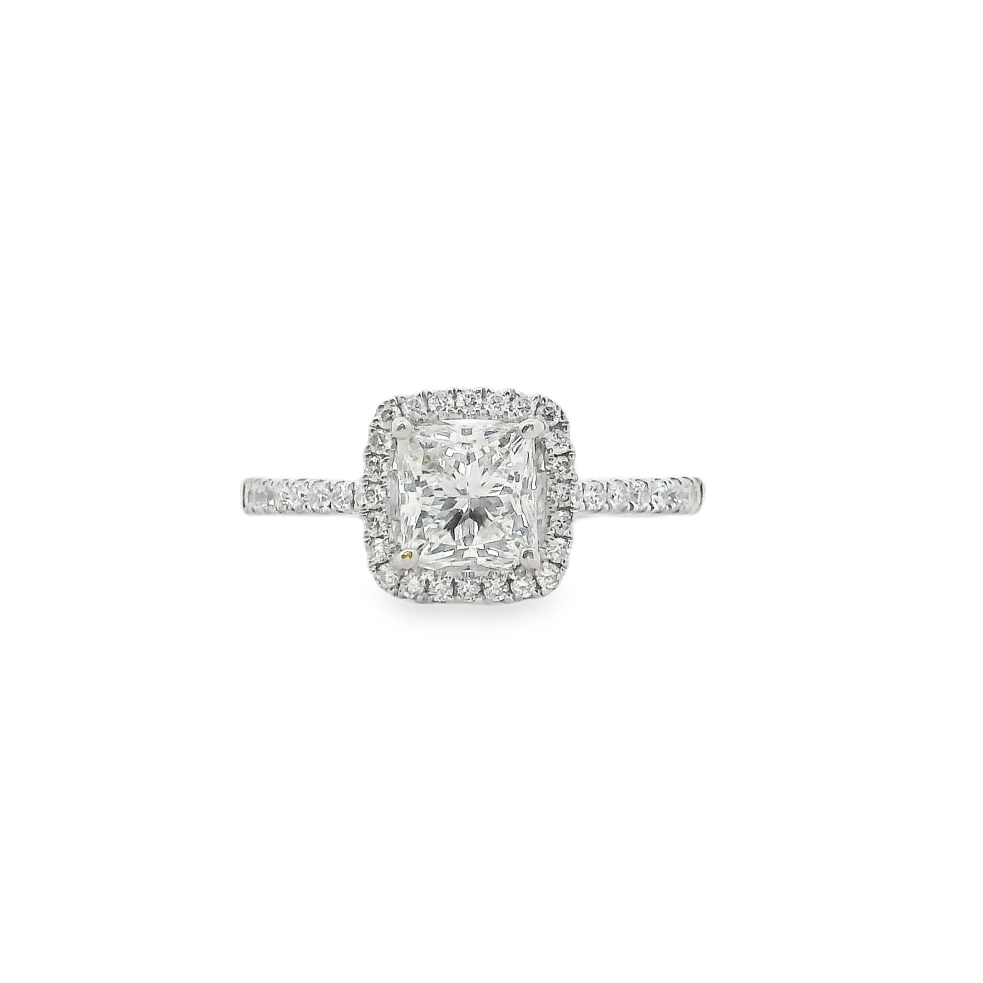 SOLITAIRE PRINCESS CUT DIAMOND ENGAMENET RING