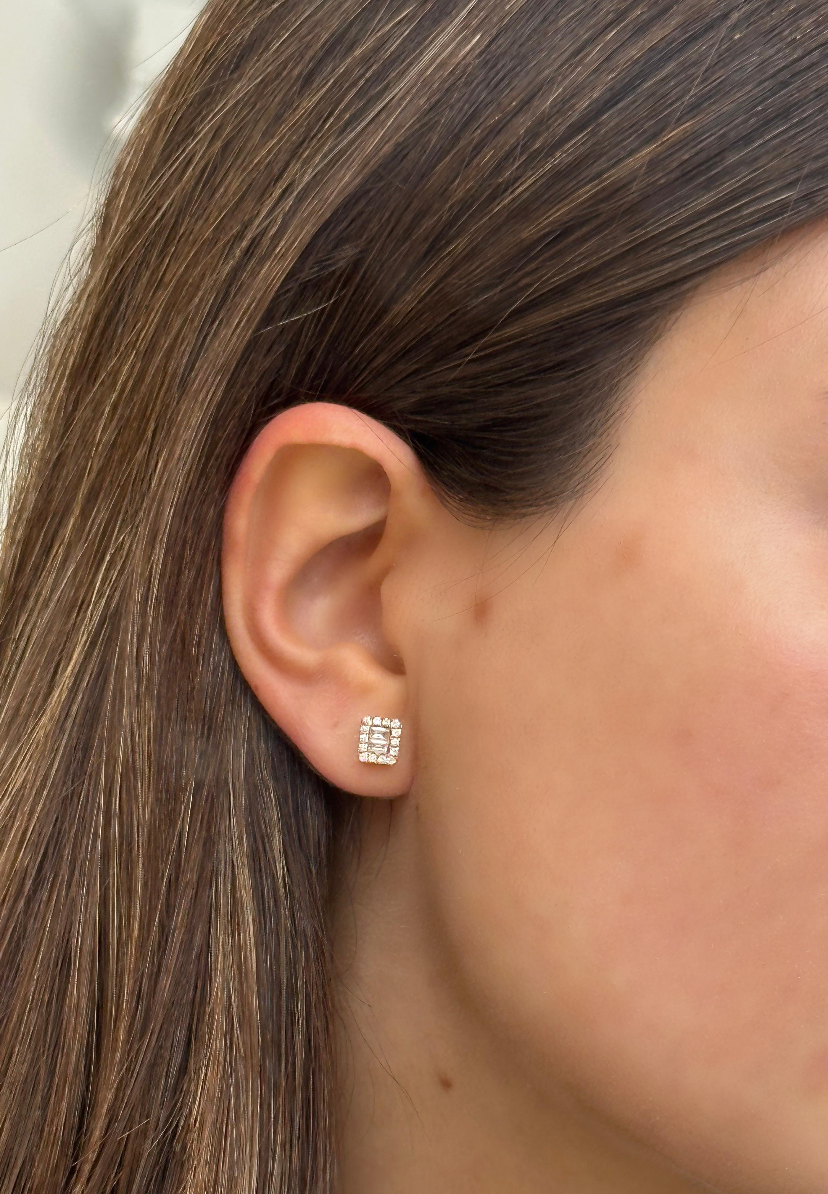 MINI BAGUETTE DIAMOND STUDS