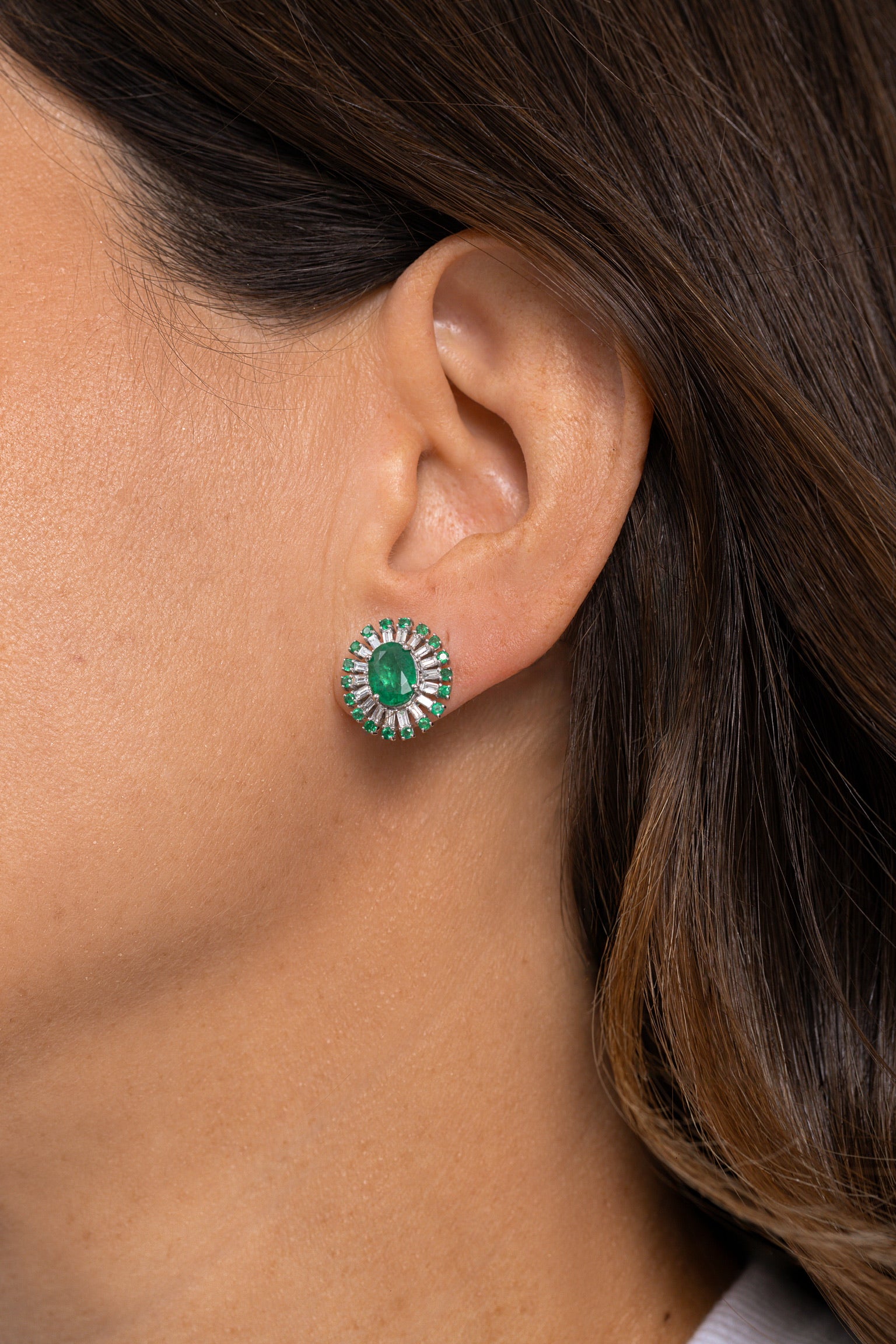 EMERALD OVAL STUDS