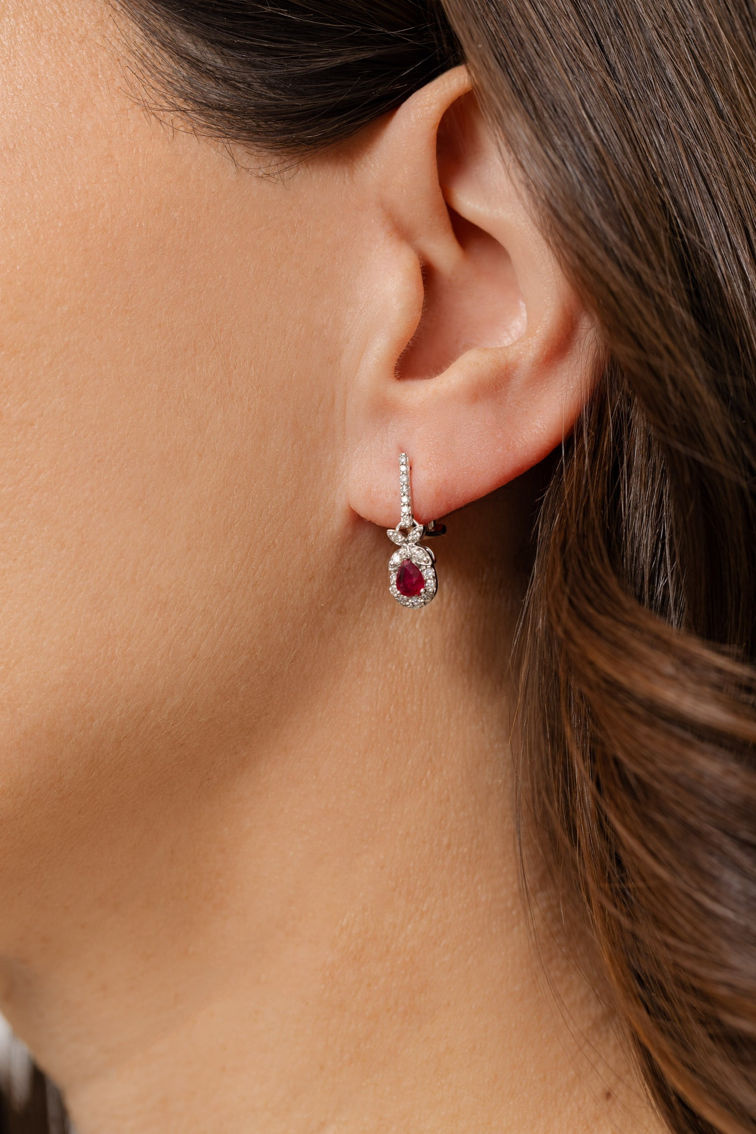SCARLET DANGLES