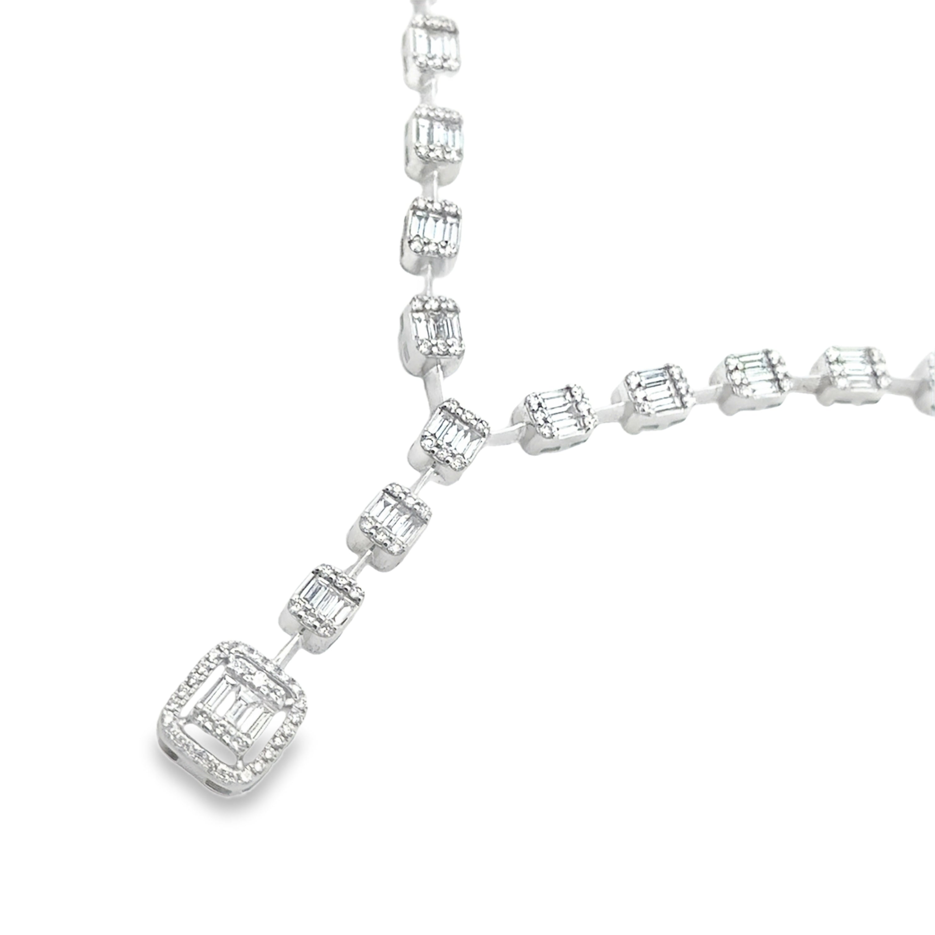 BAGUETTE NECKLACE