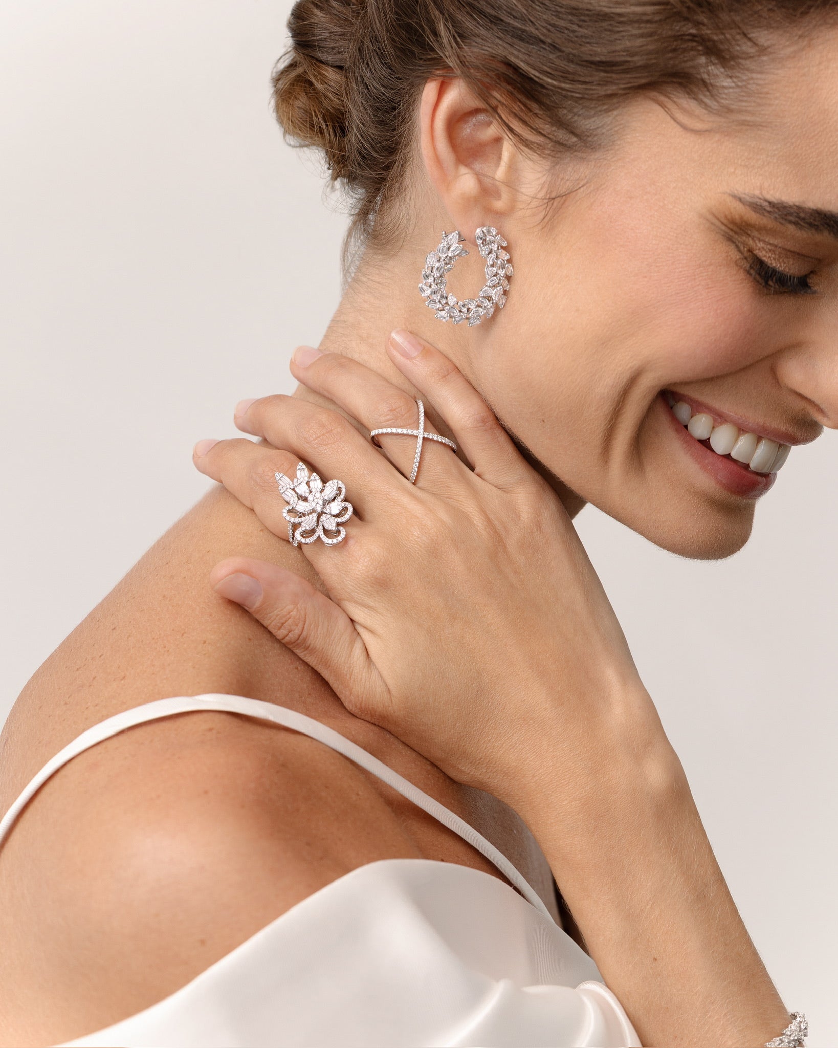 RONDELLE BAGUETTE DIAMOND EARRINGS
