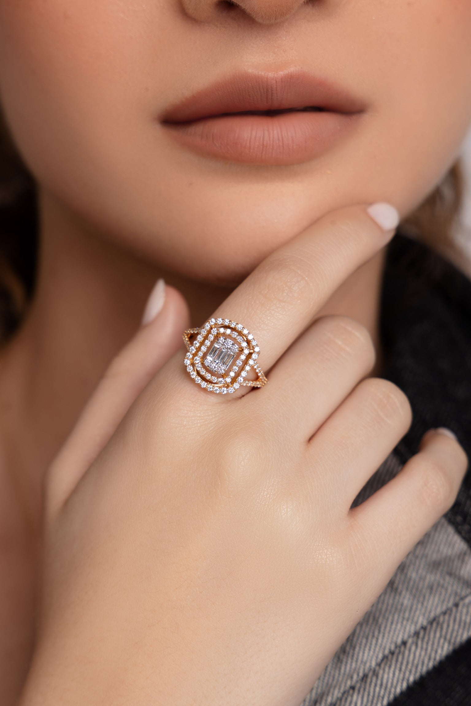 BAGUETTE DIAMOND RING