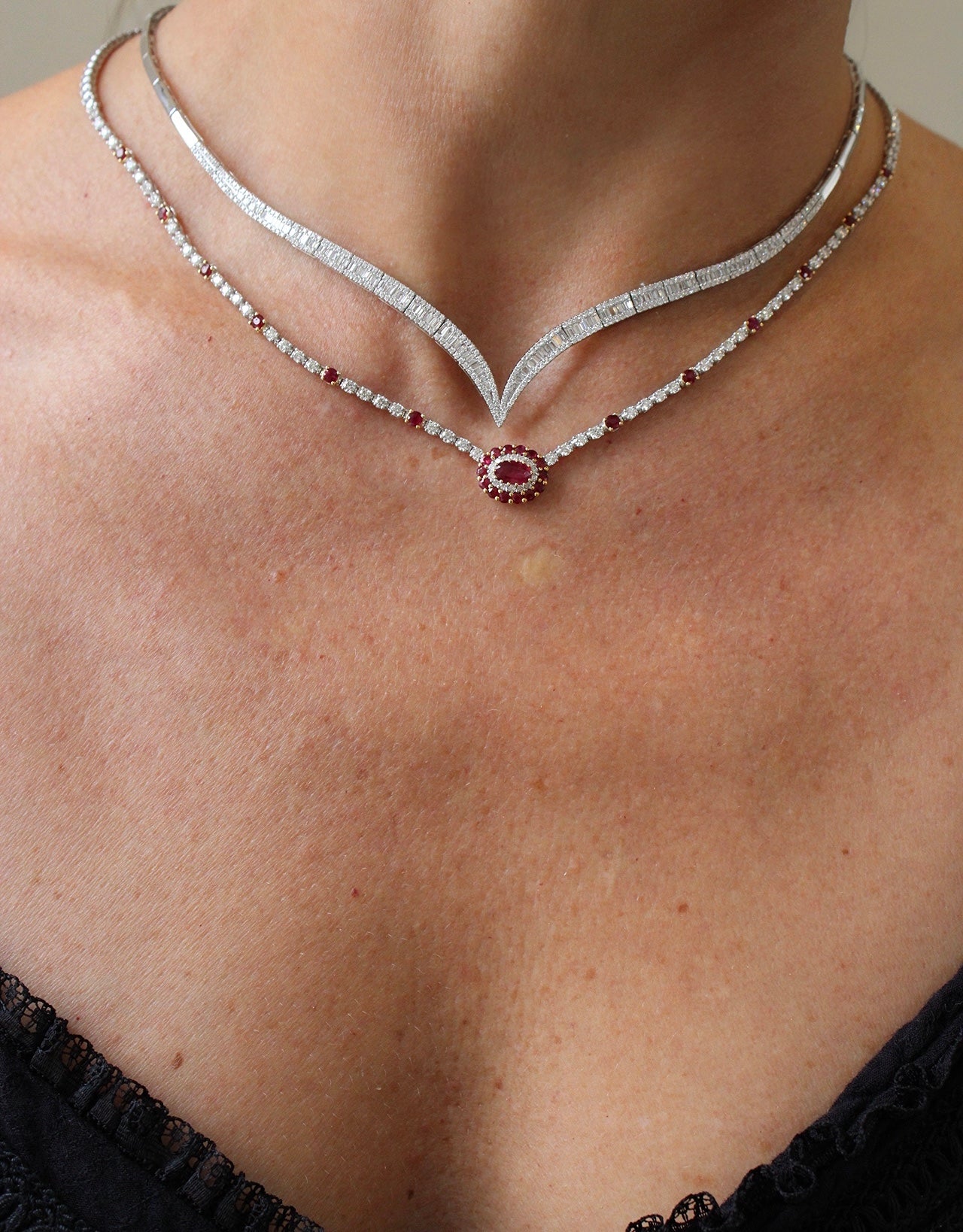 RUBY FLOWER DIAMOND NECKLACE