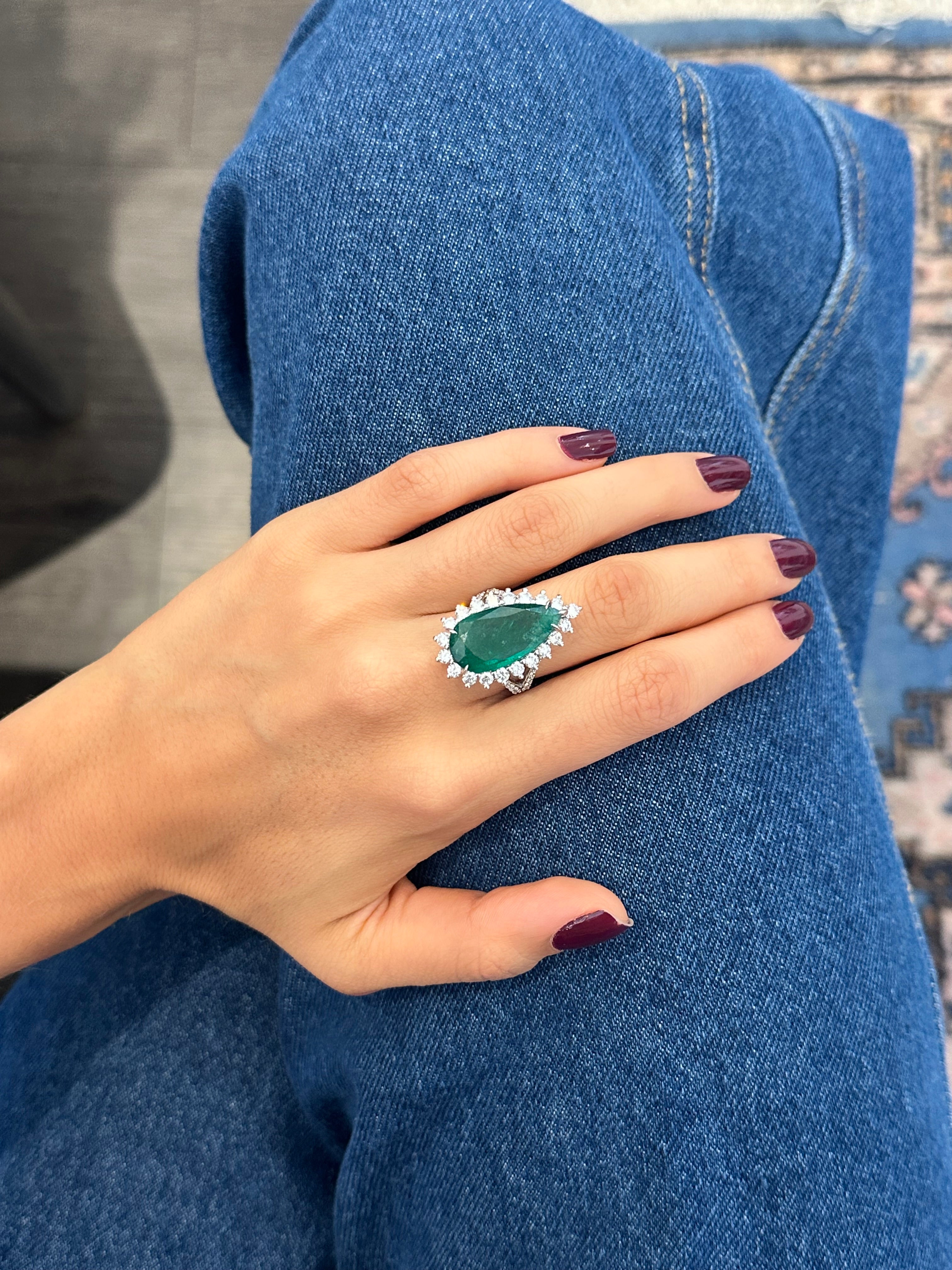 EMERANTA RING