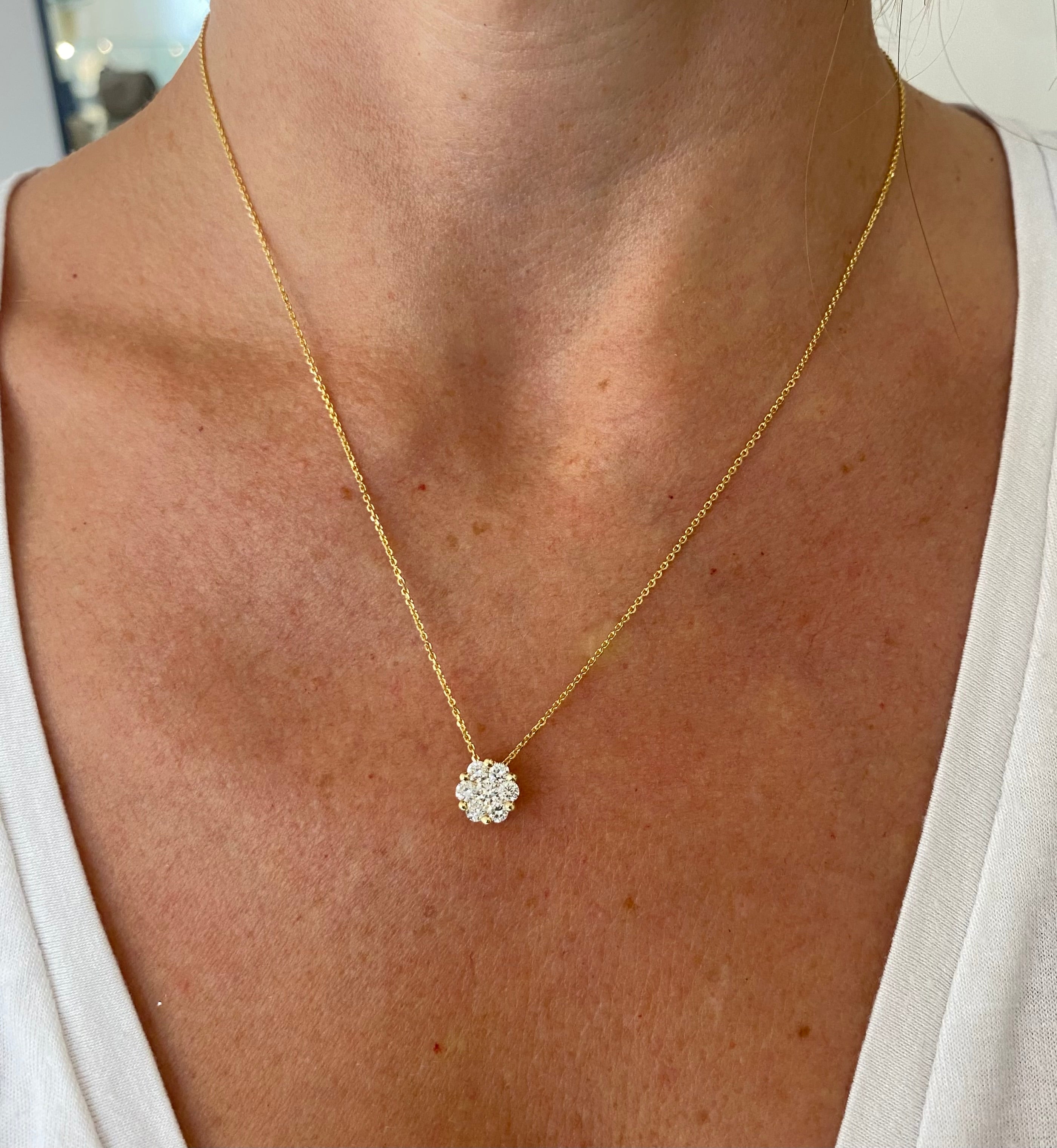 DIAMOND PENDANT