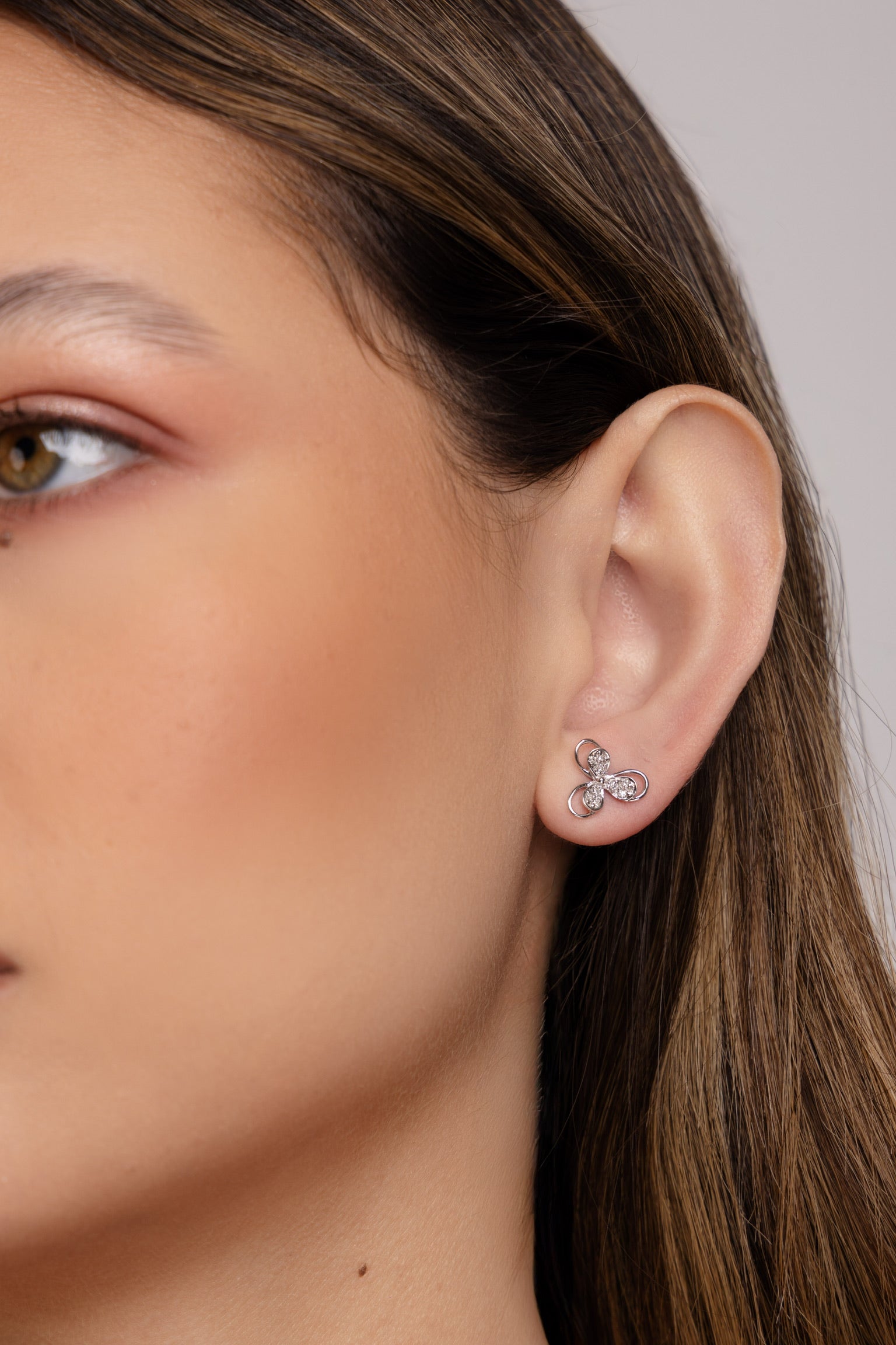 THREE PETAL FLOWER EARRINGS