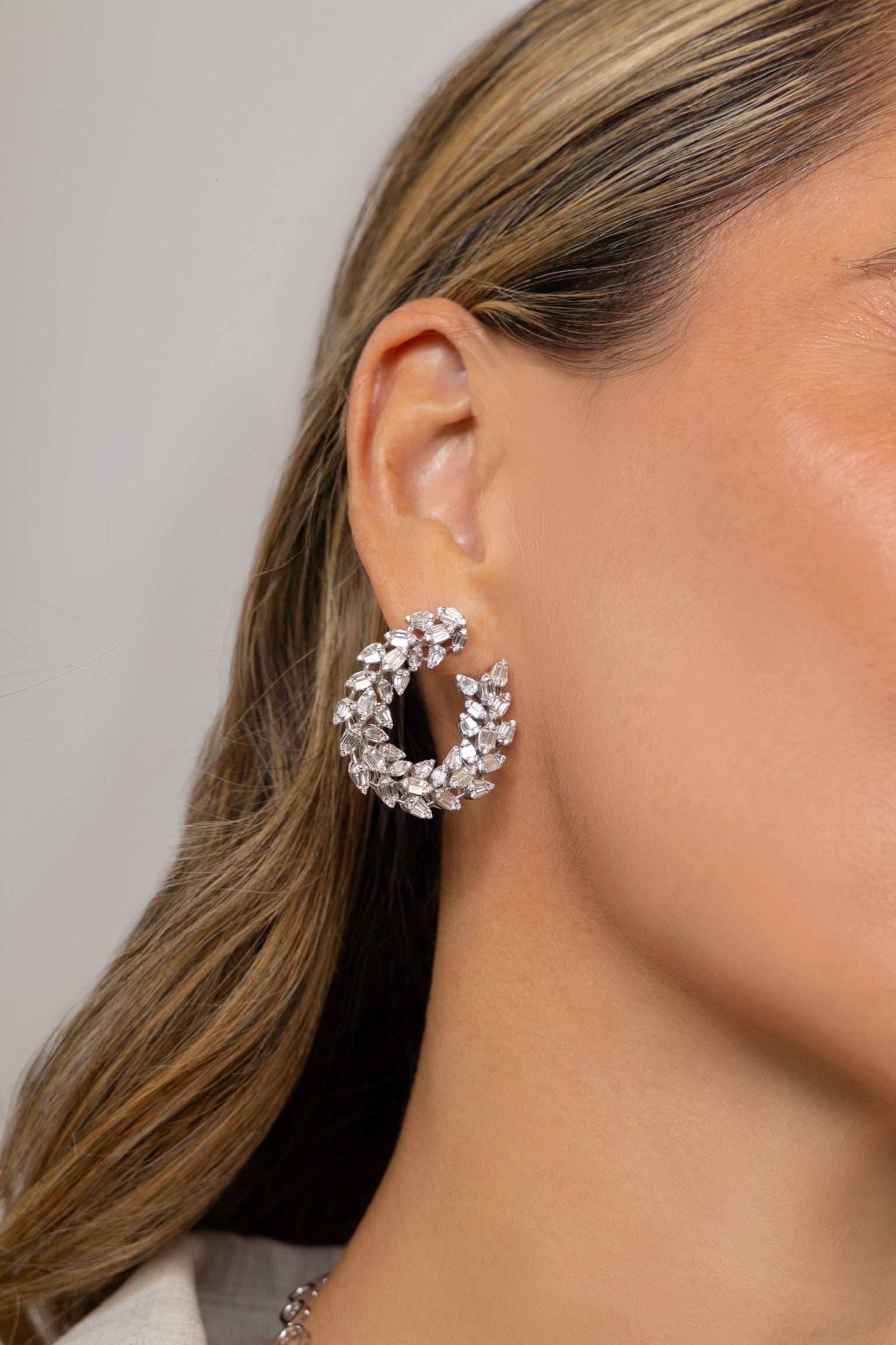 RONDELLE BAGUETTE DIAMOND EARRINGS