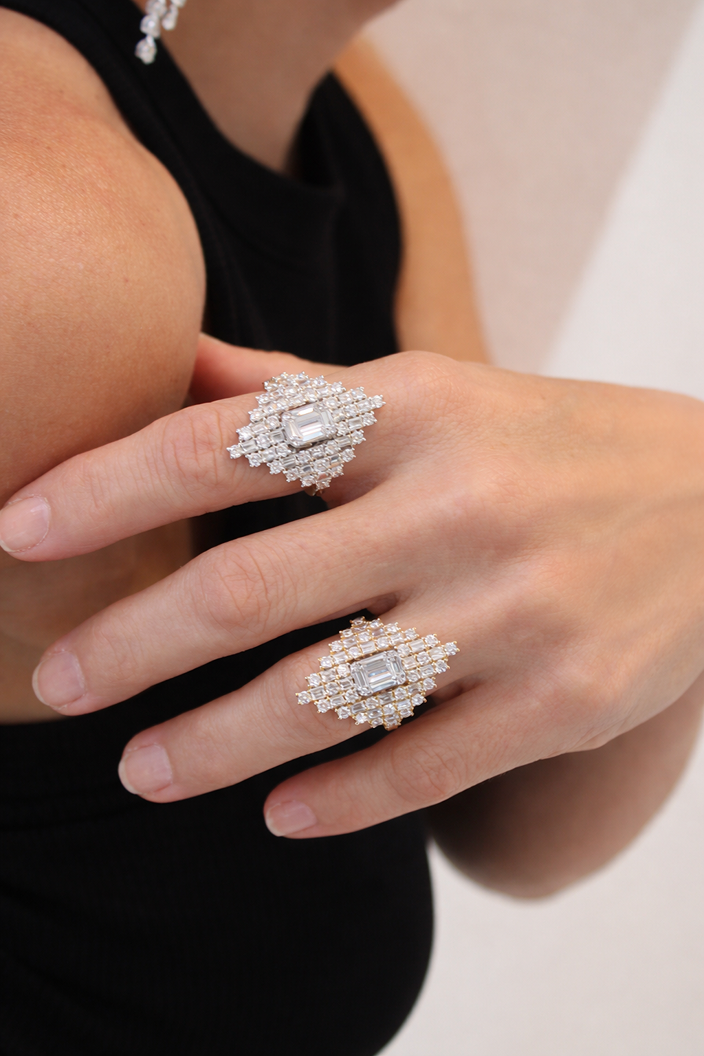 MULTI BAGUETTE DIAMOND RING