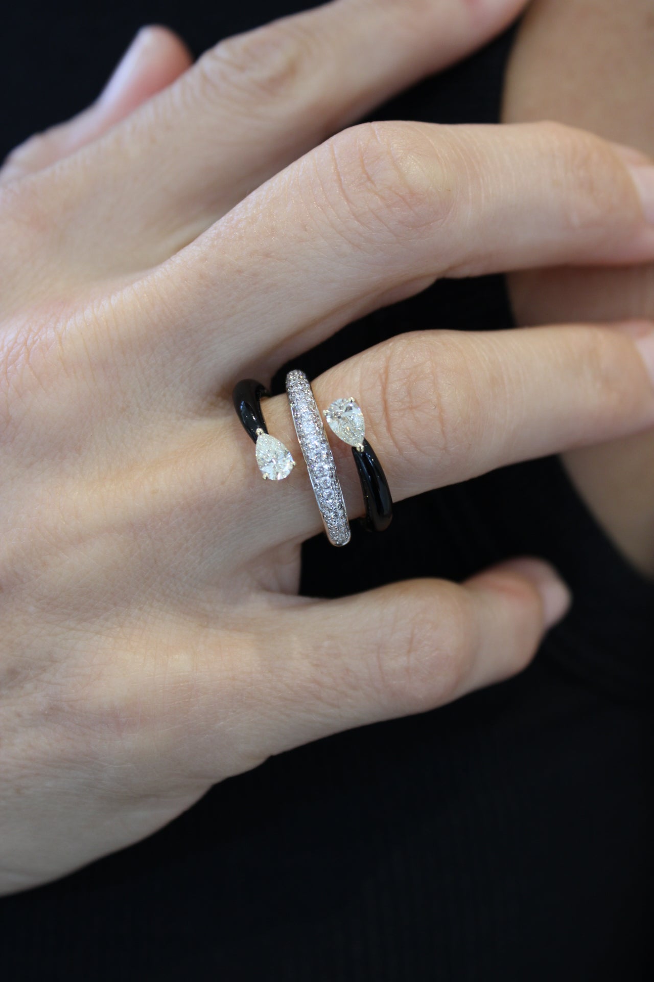NOIR DIAMOND RING