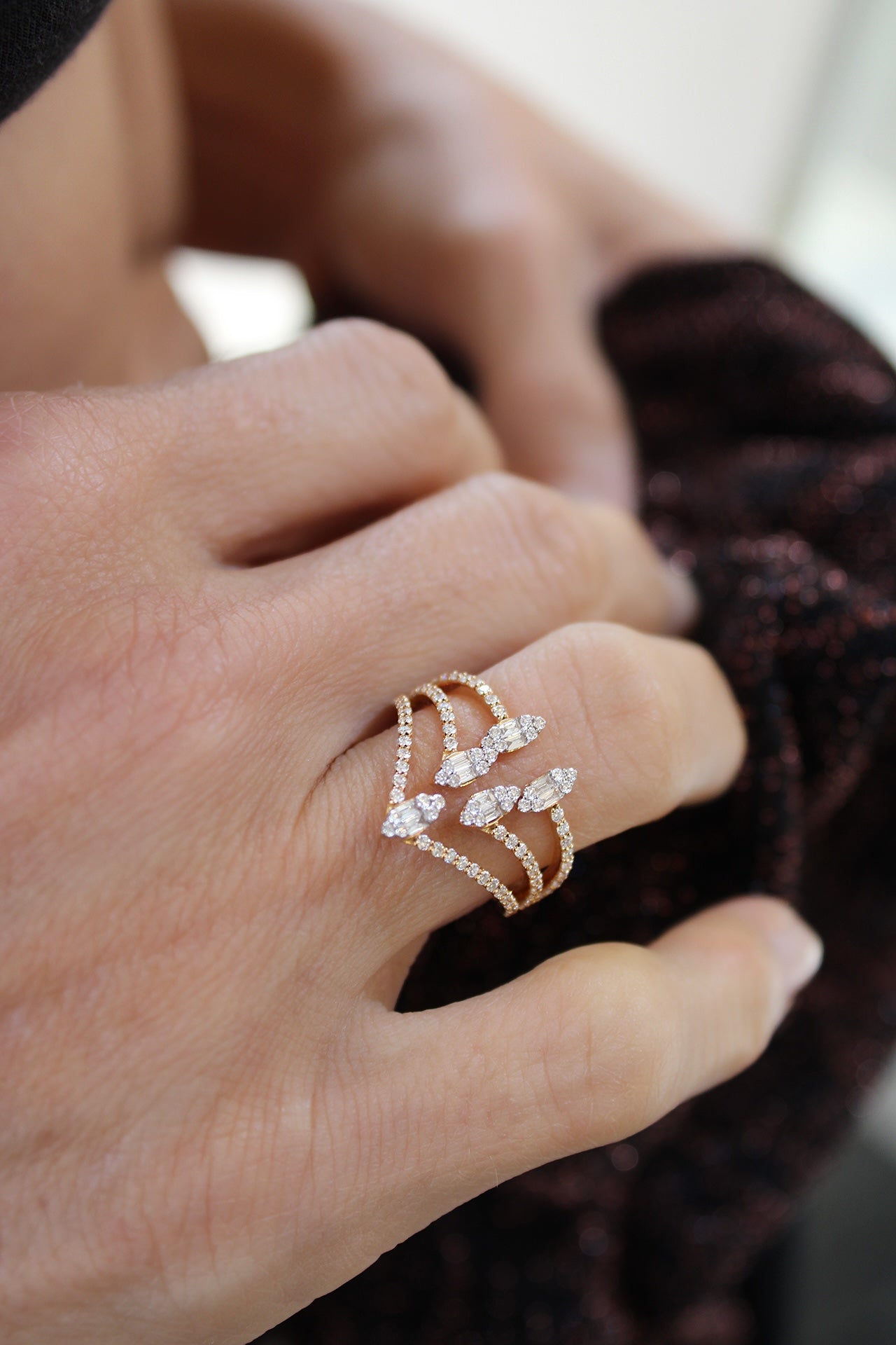 MARQUISE BLOOM RING