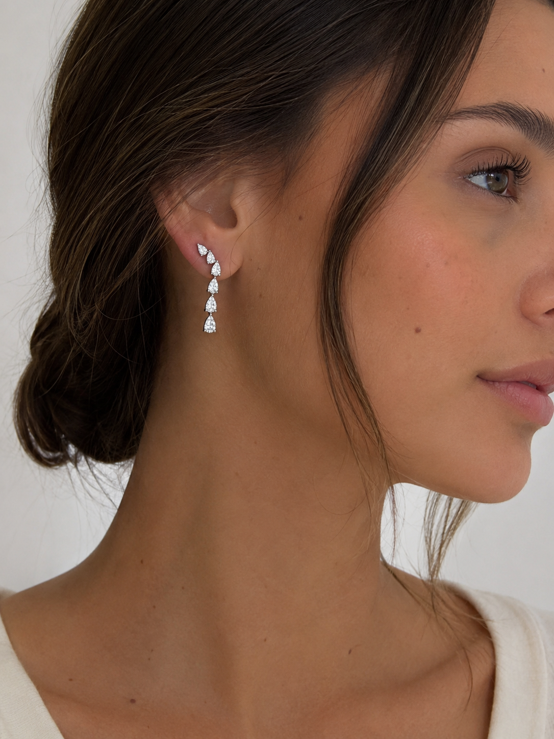 DIAMOND TEAR-DROP DANGLES