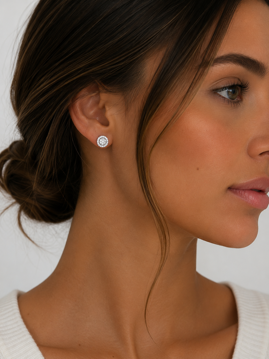 DIAMOND STUDS