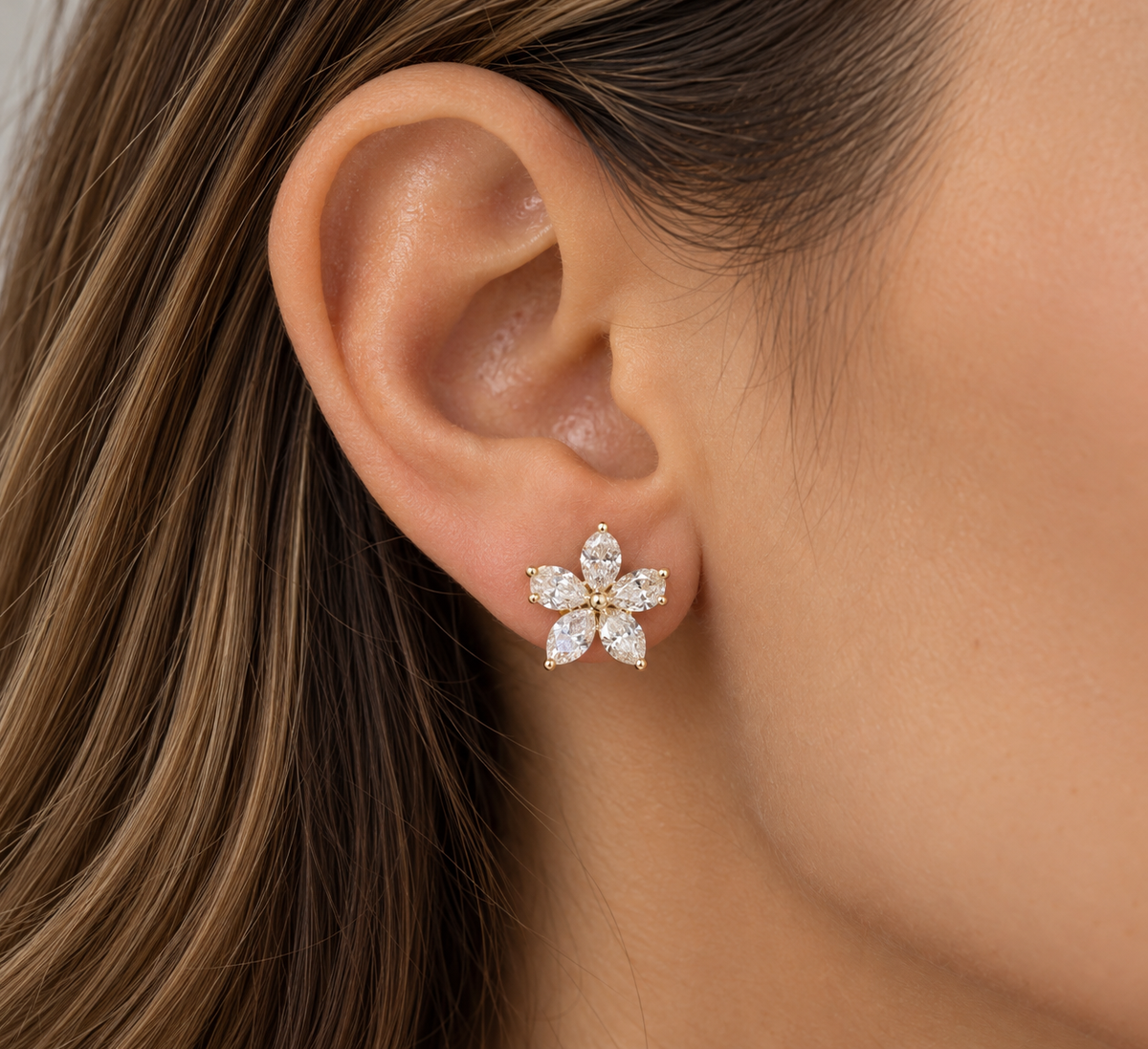 FLOWER STUDS