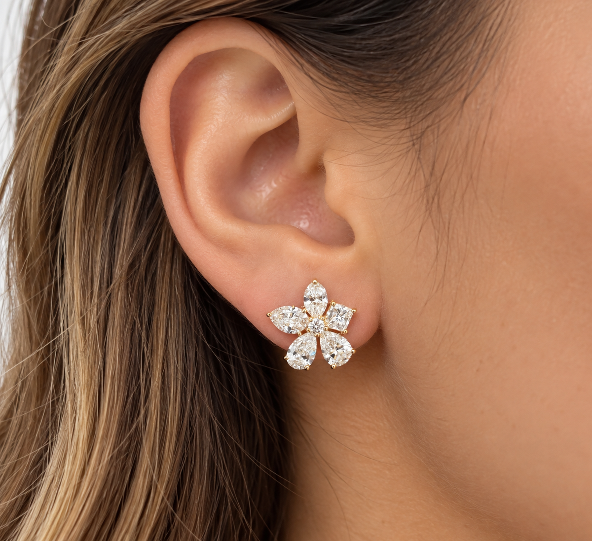 FLORA DIOND EARRINGS