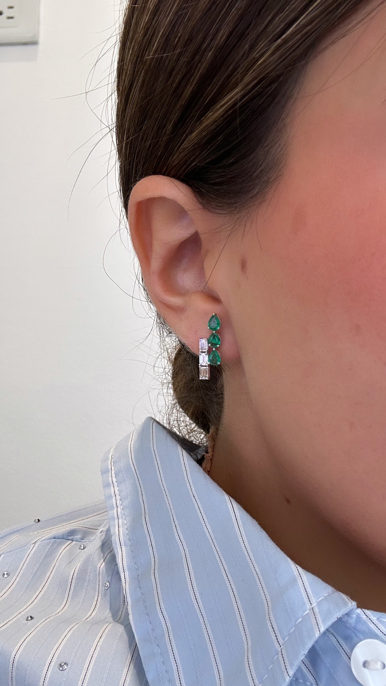 EMERALD DROP EARRINGS