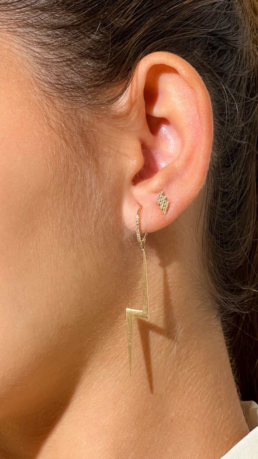VOLT DANGLE EARRINGS