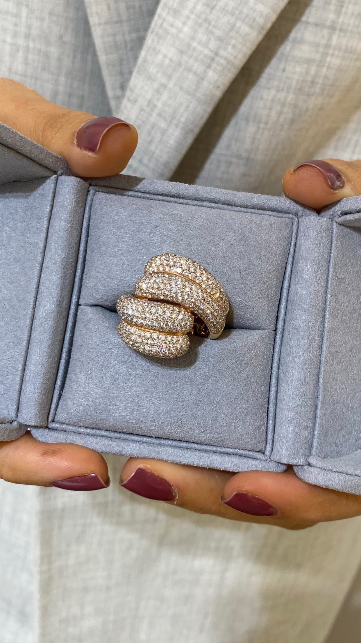 DIAMOND KNOT RING