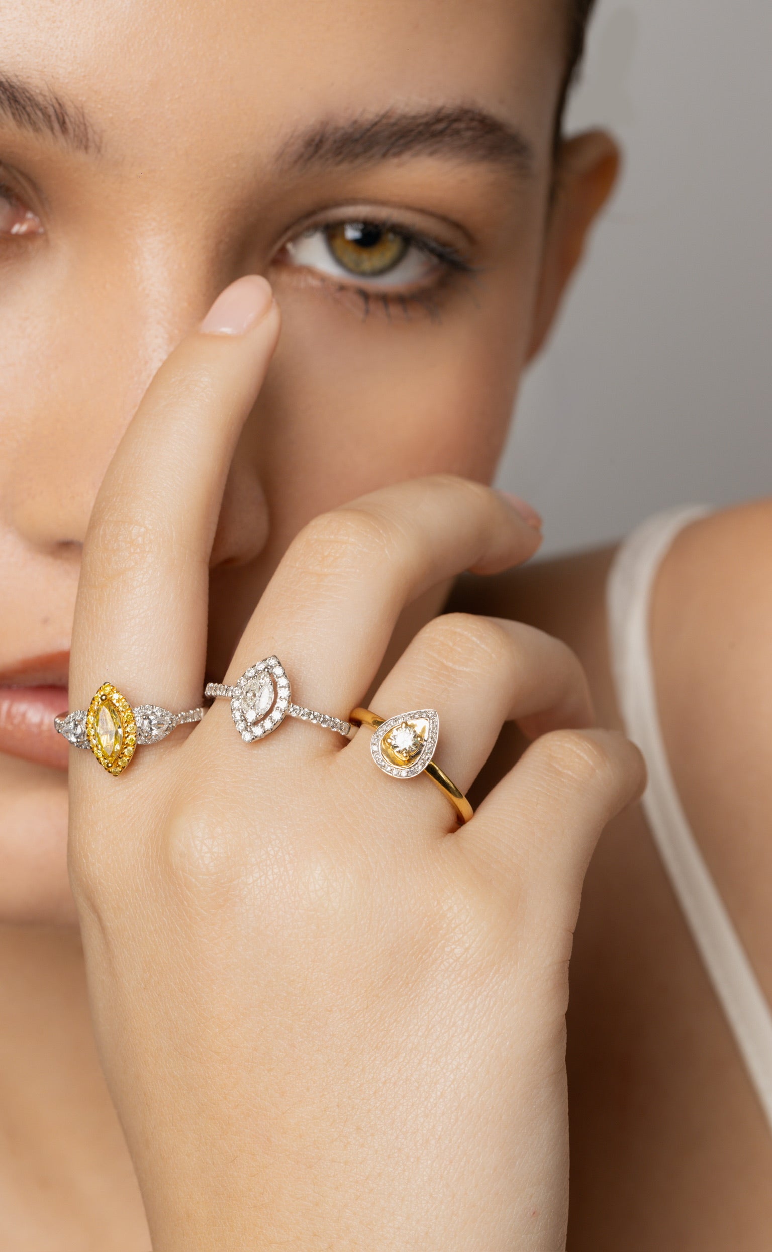 YELLOW MARQUISE DIAMOND RING
