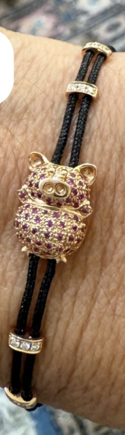 ADJUSTABLE PIG BRACELET